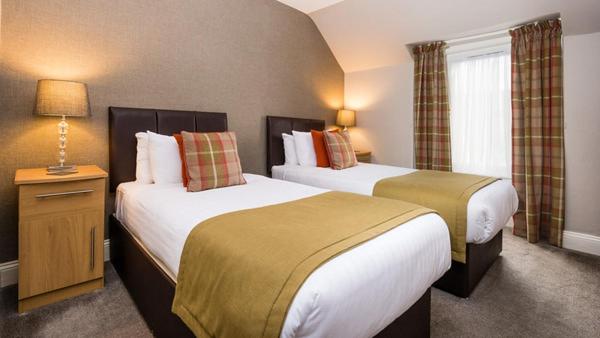 Standard Twin Room - Photo 1