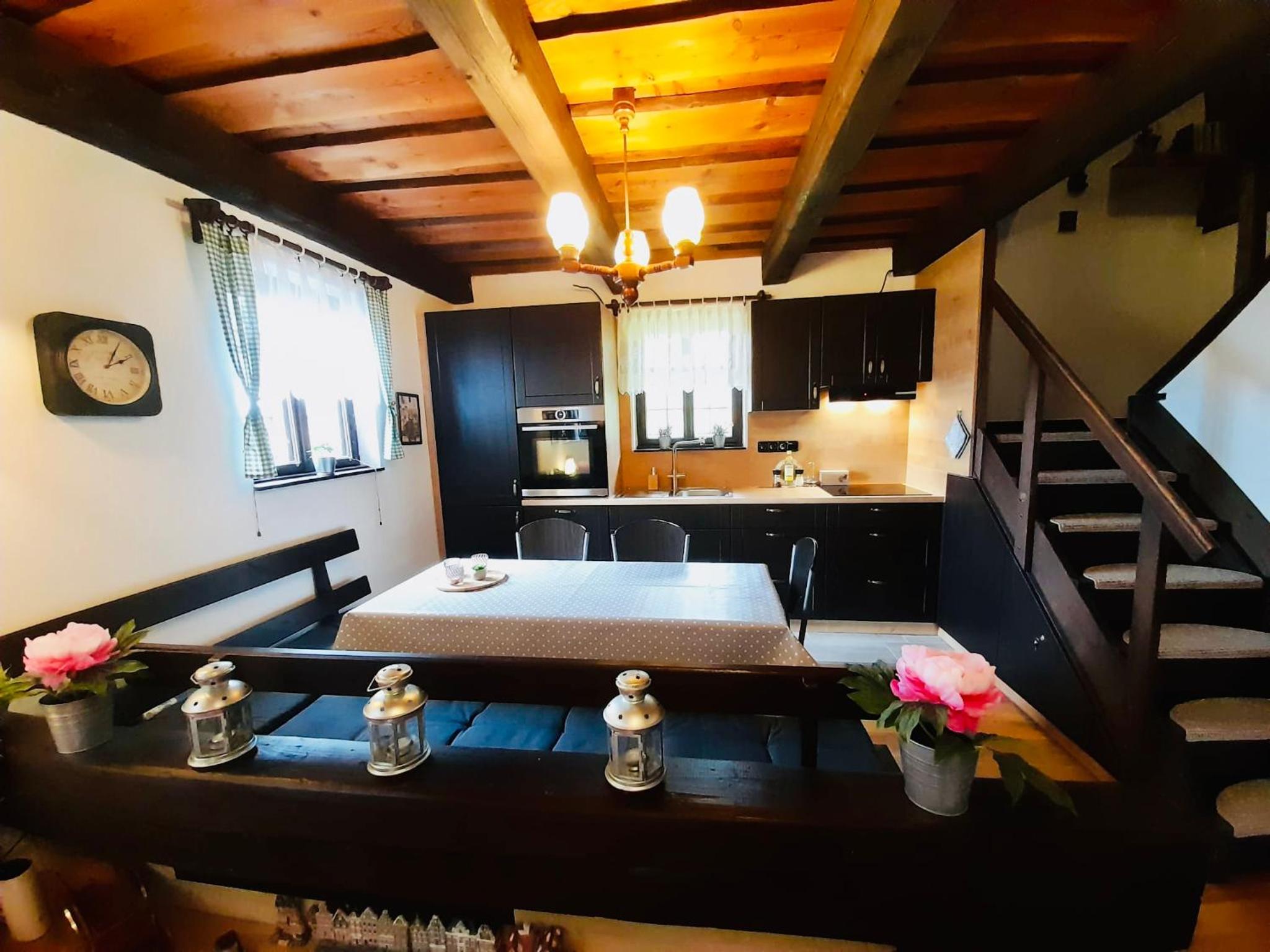 Four-Bedroom House photo 3