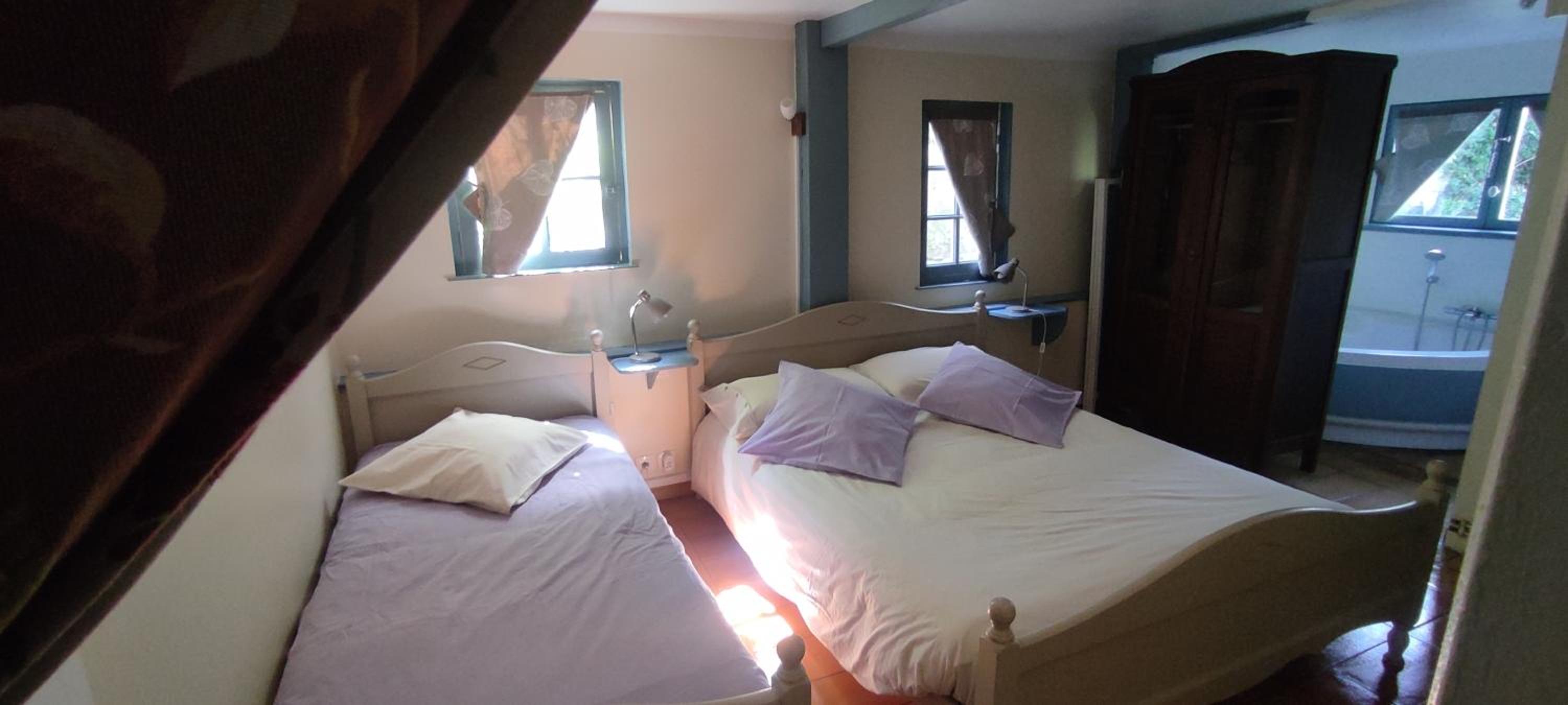 One-Bedroom House - Photo 19