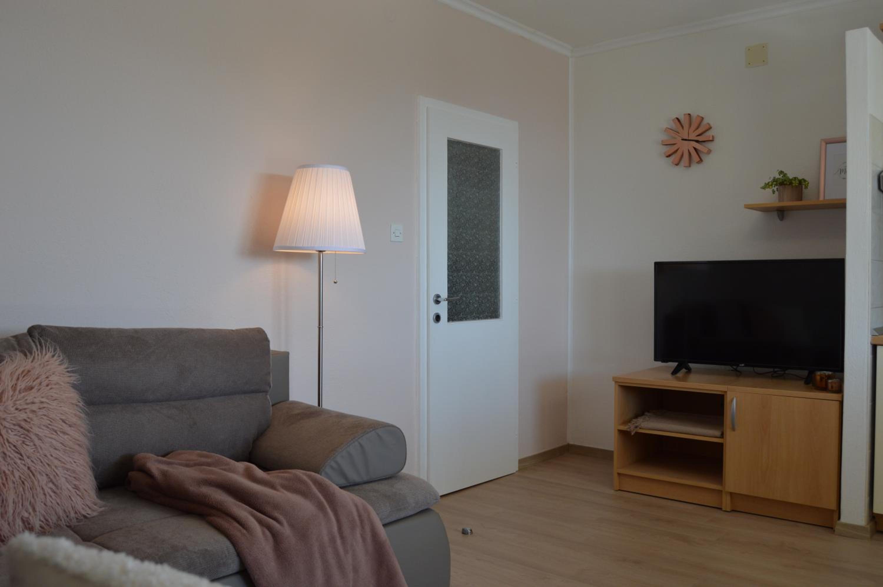 One-Bedroom Apartment with Terrace and Sea View