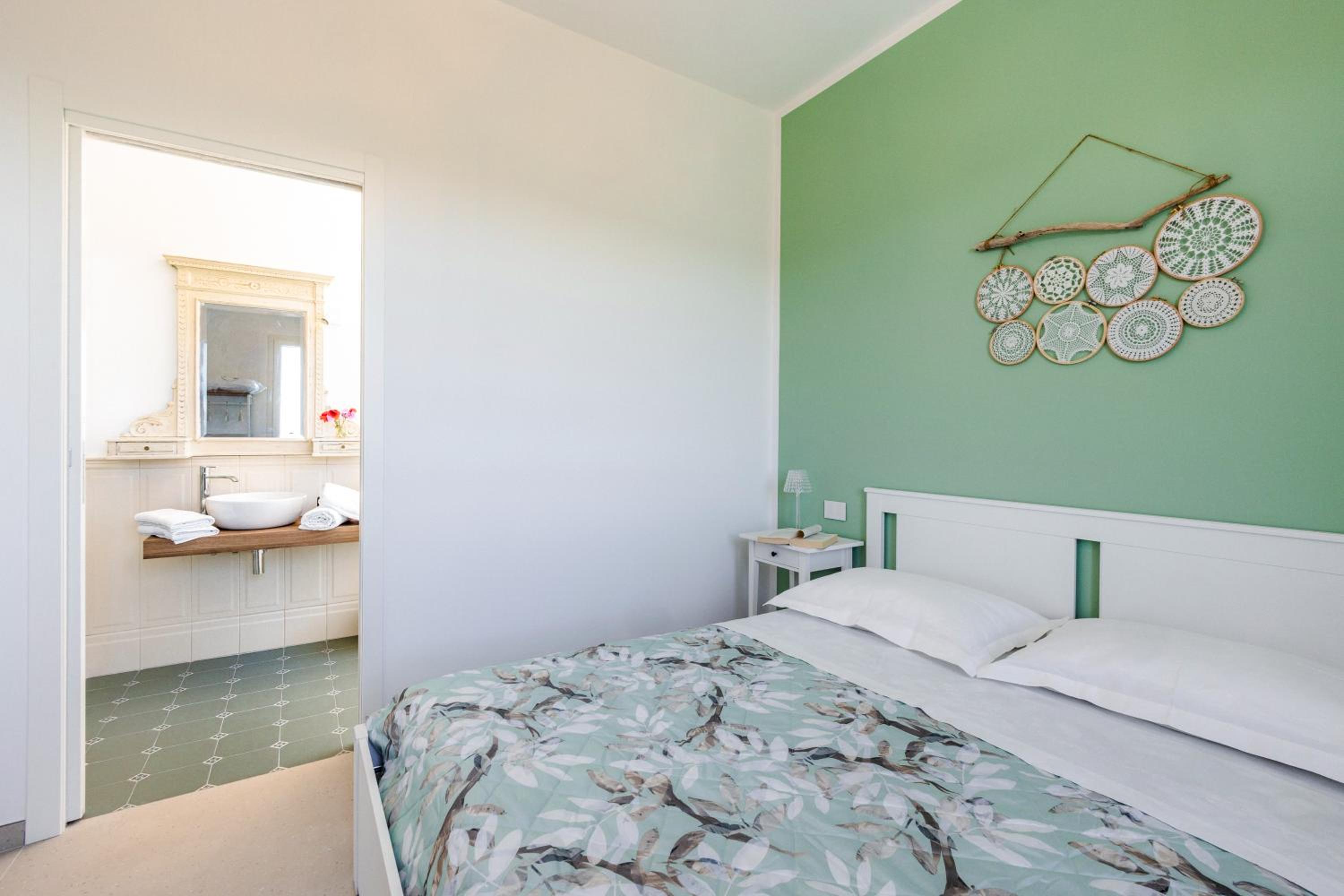 Double Room with Mountain View