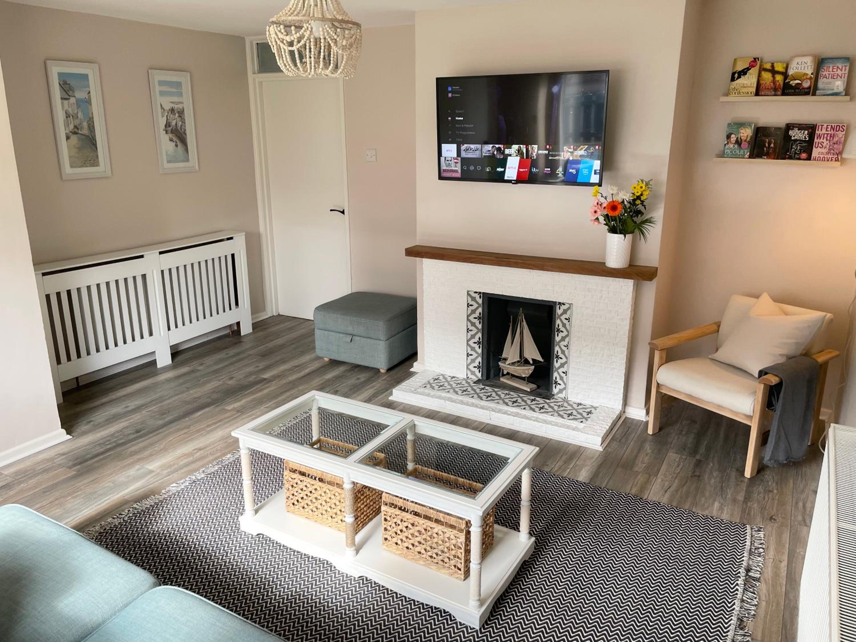 Three-Bedroom House photo 1