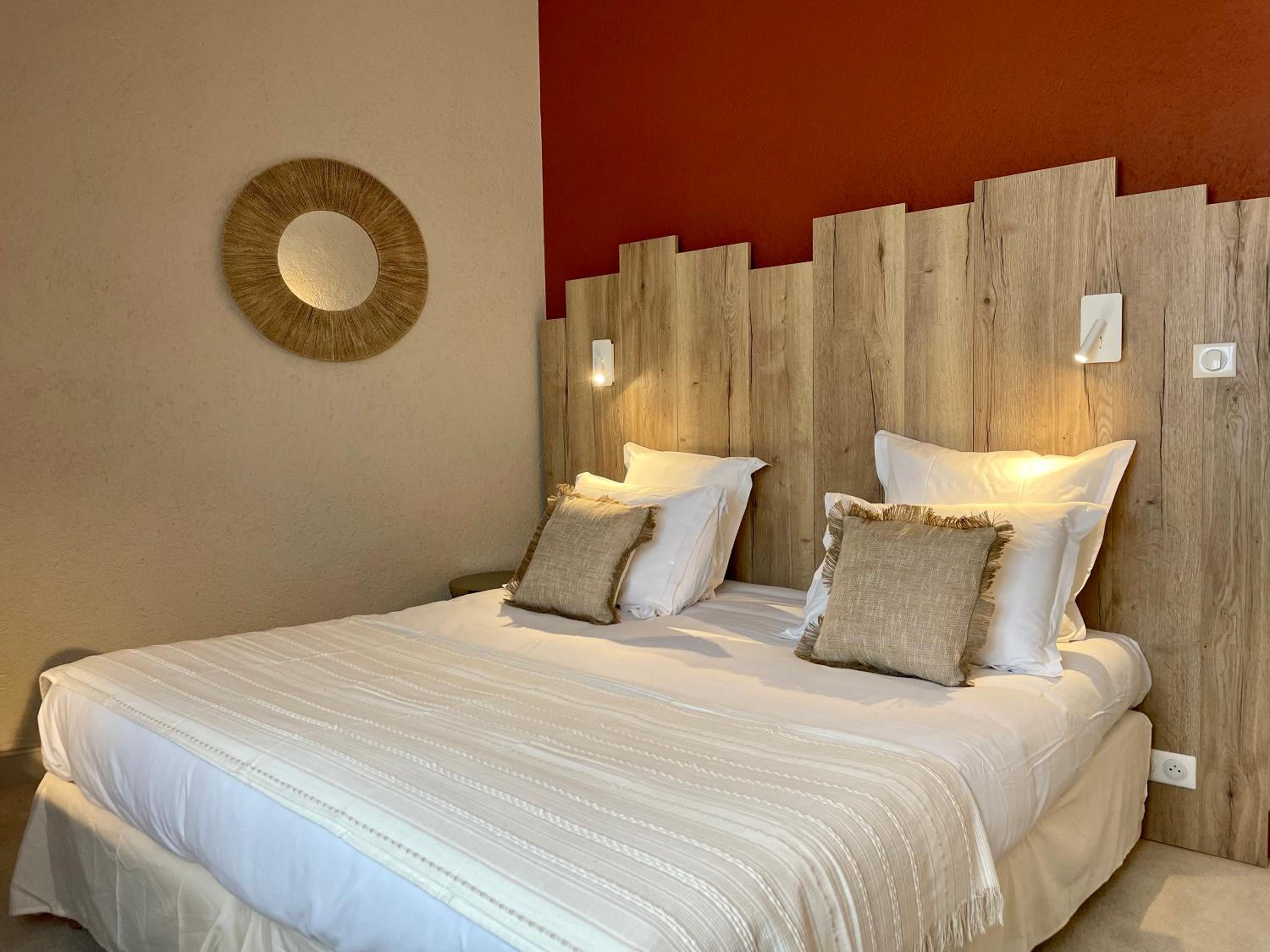 Comfort Room - Photo 3