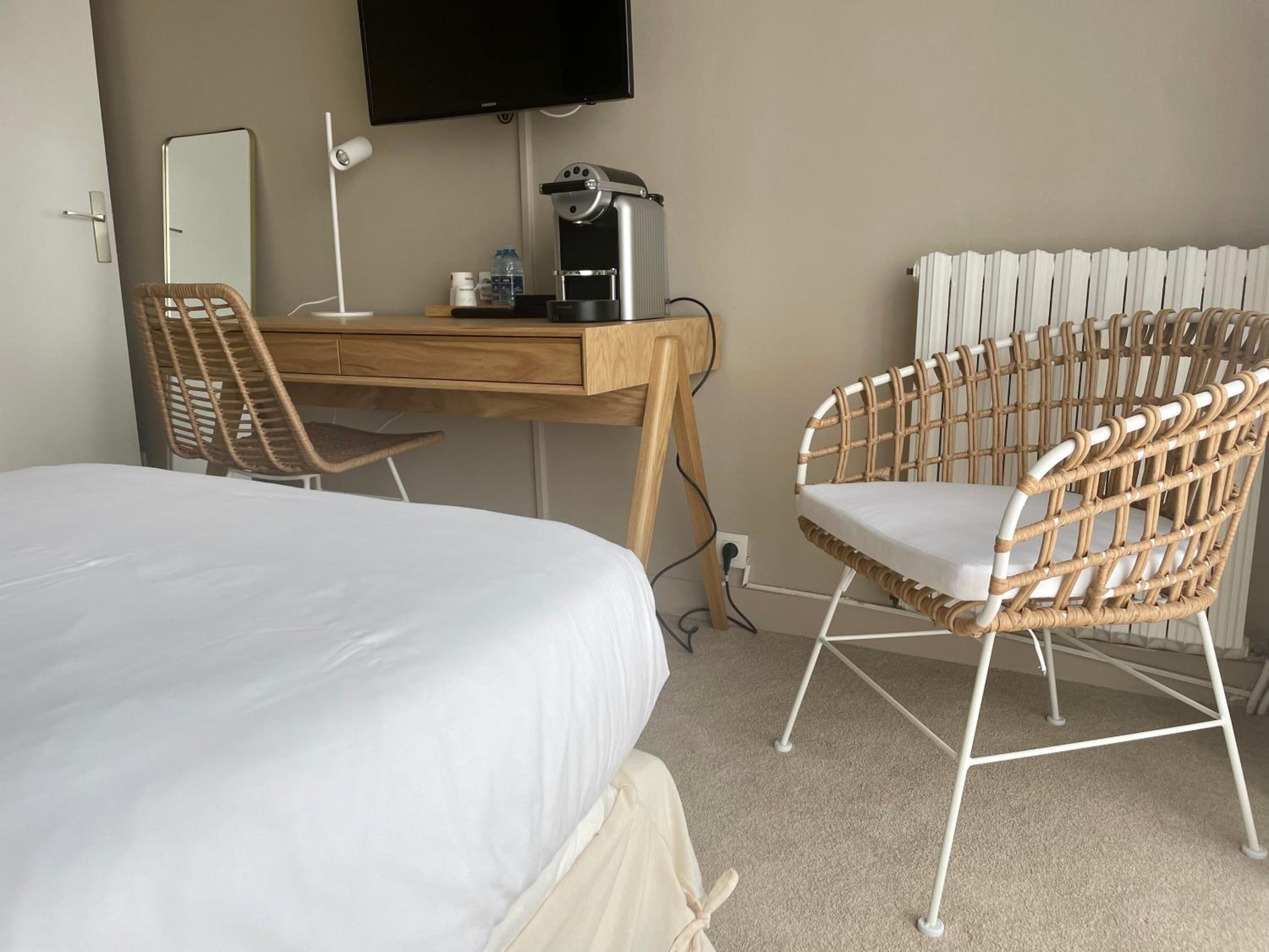 Quadruple Room with Terrace - Photo 5