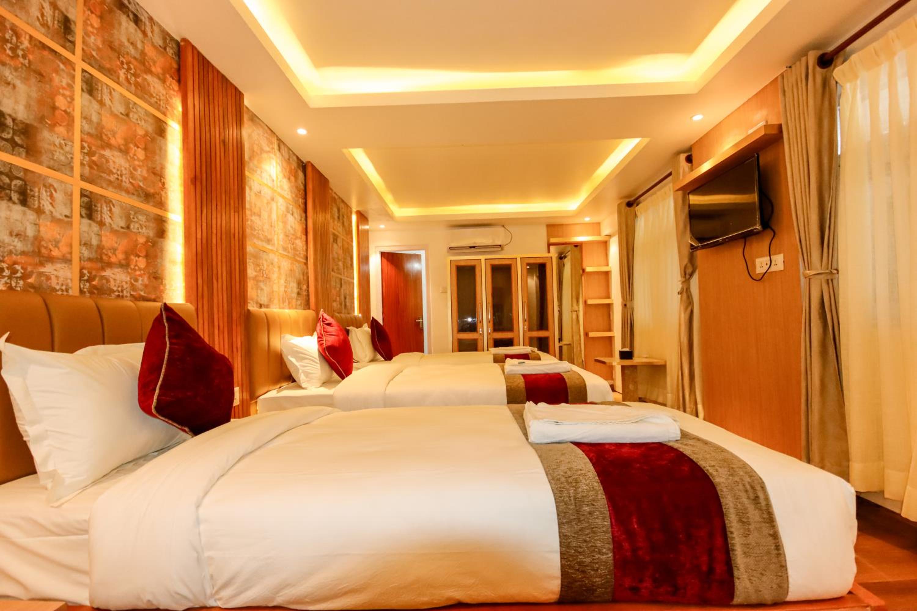 Deluxe Triple Room - Photo 5
