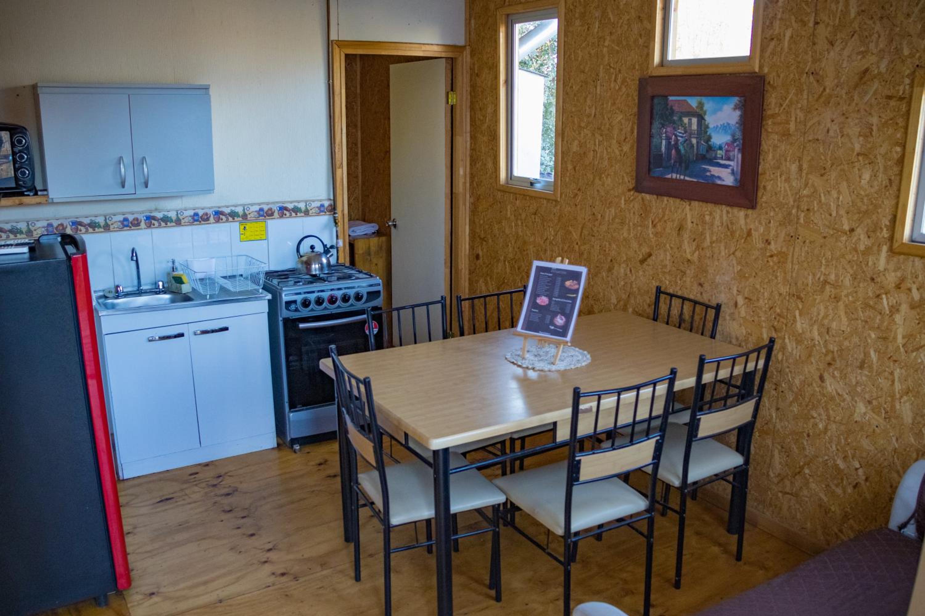 Three-Bedroom Bungalow photo 1