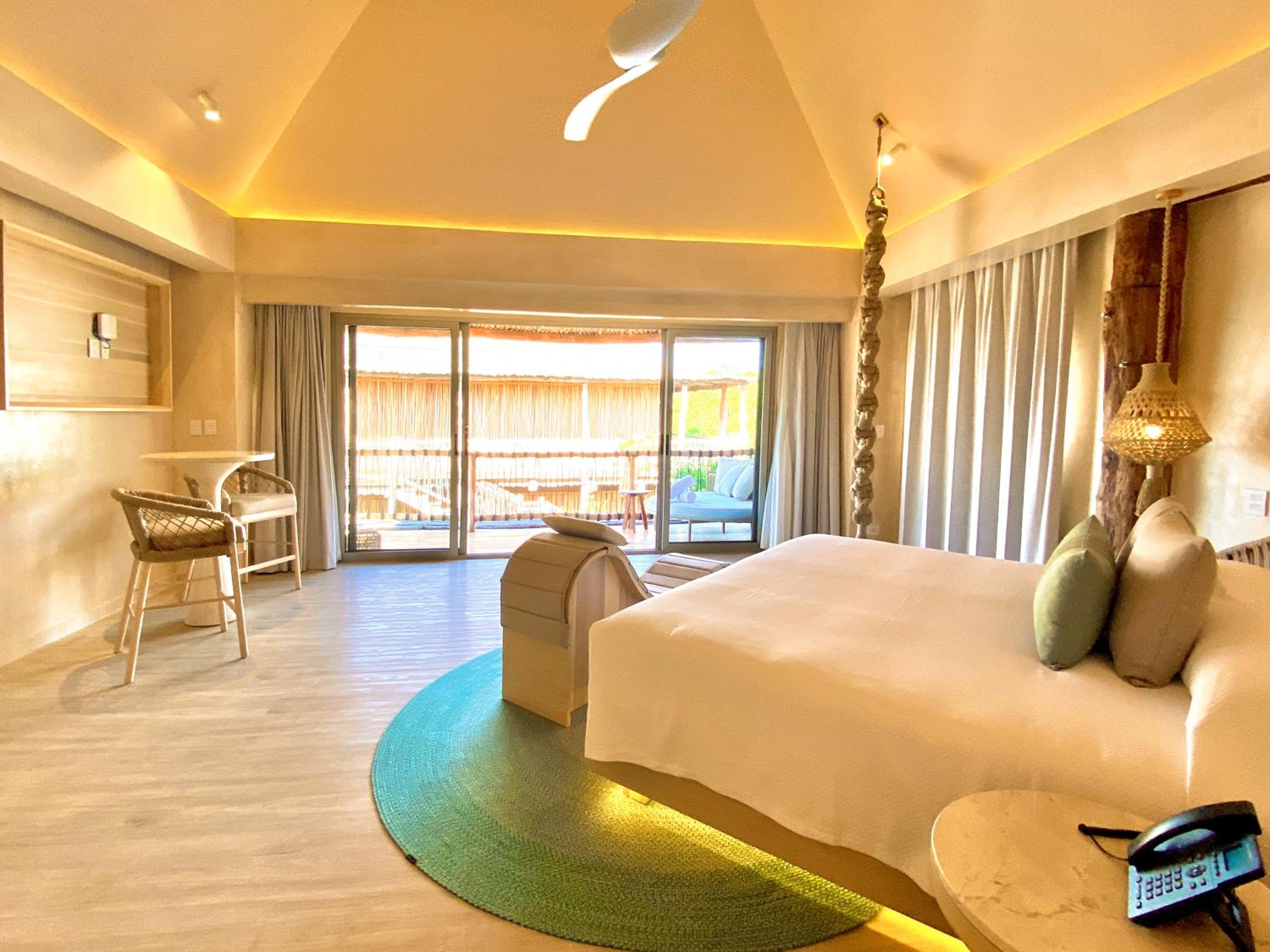 Junior Suite with Garden View - Photo 9