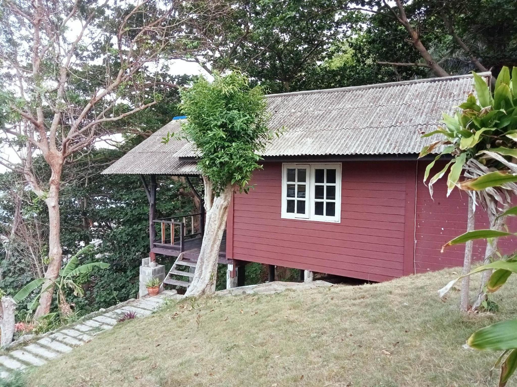 Standard Bungalow with Fan photo 2