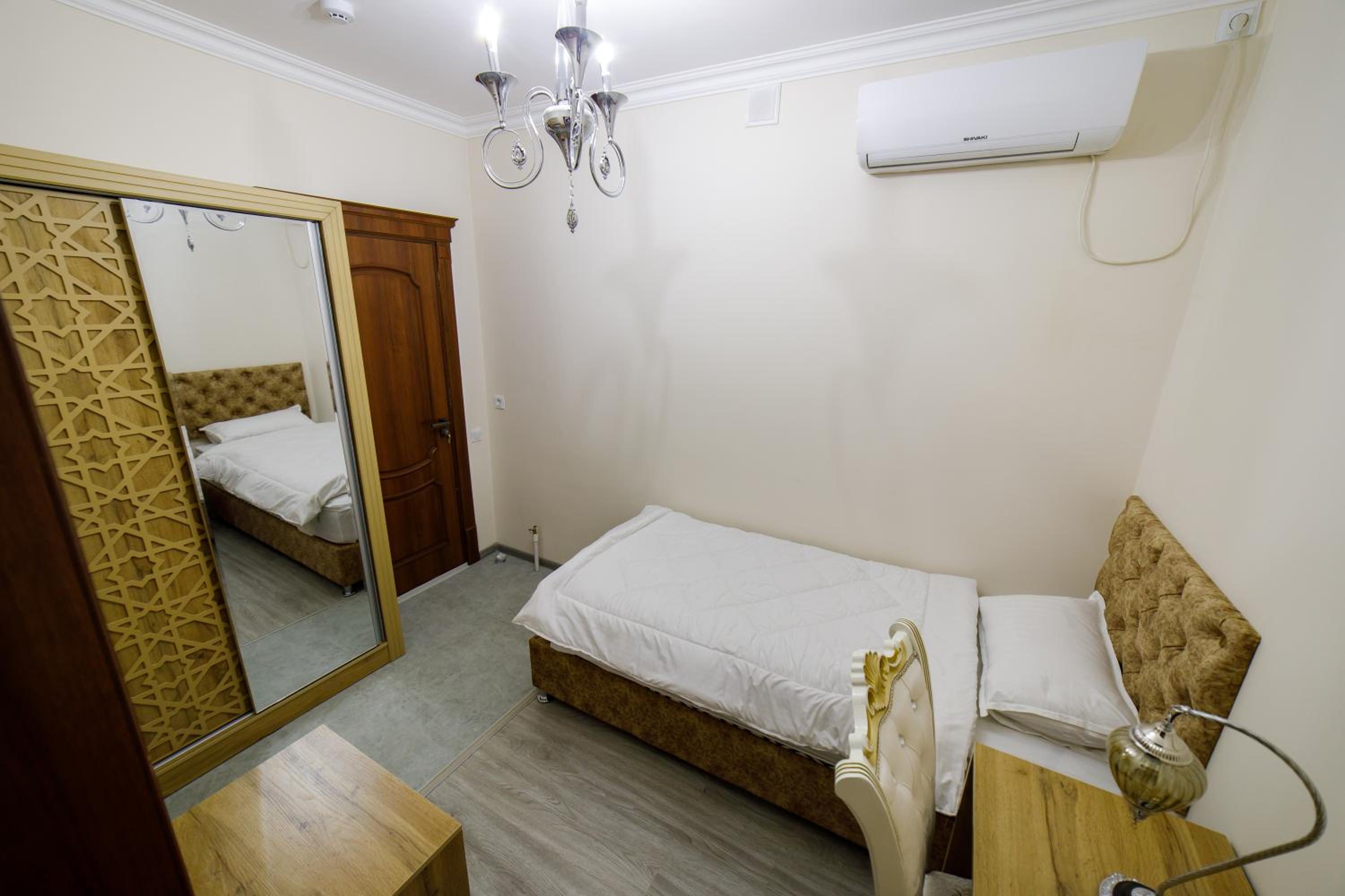 Budget Single Room photo 3