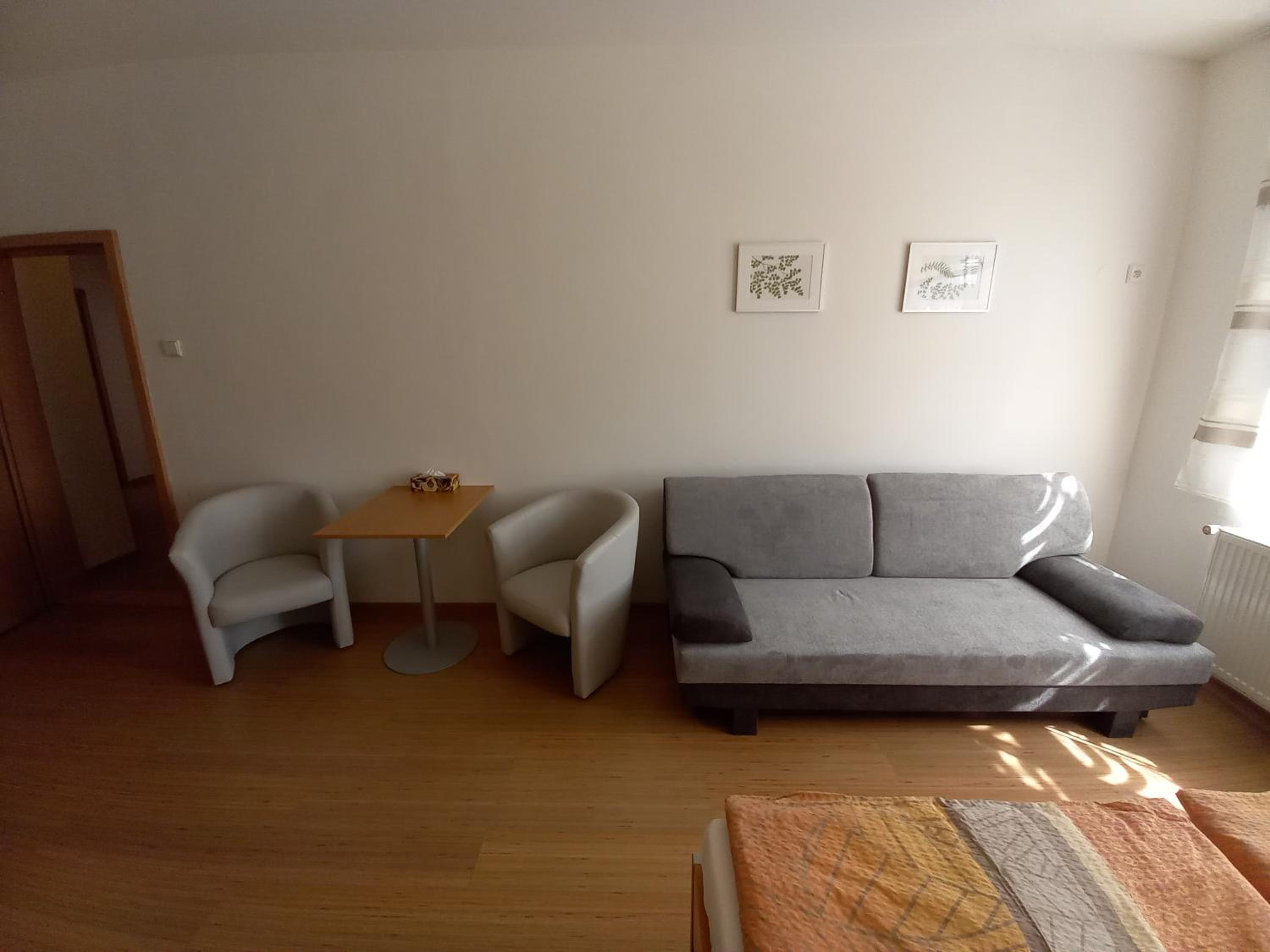 Triple Room with Private Bathroom - Photo 3