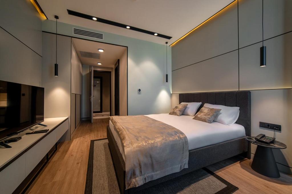 Standard Double Room - Photo 1