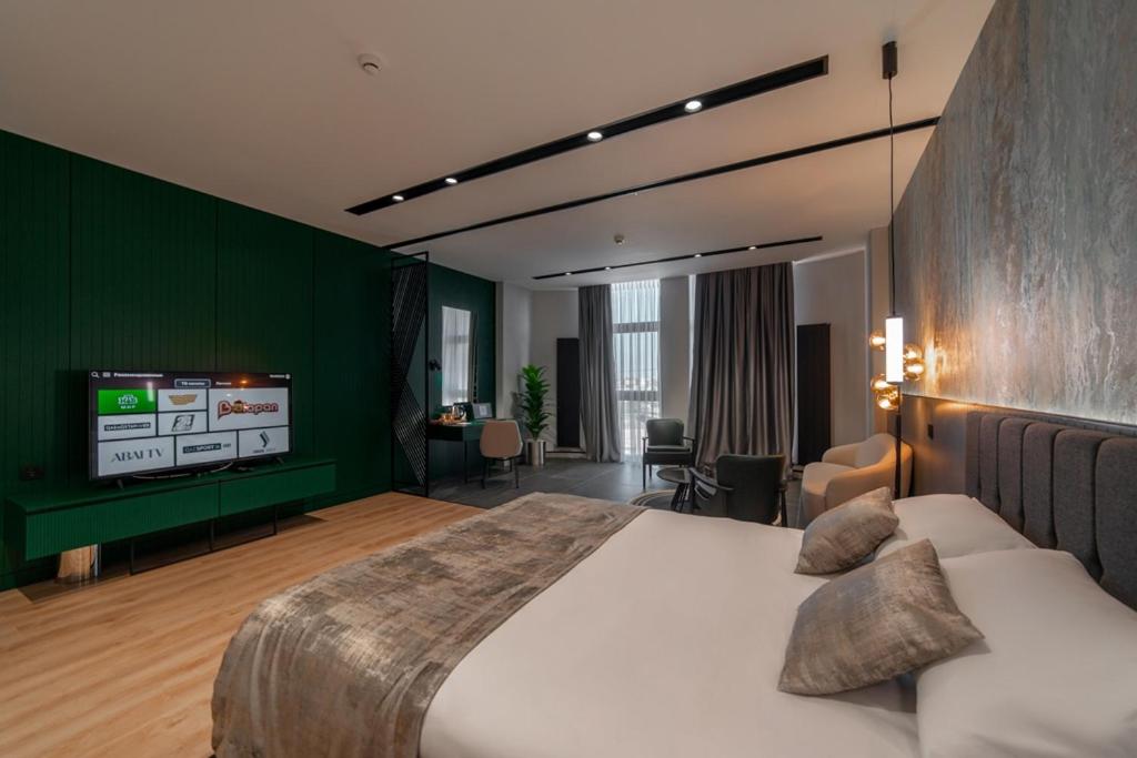 King Suite - Photo 8