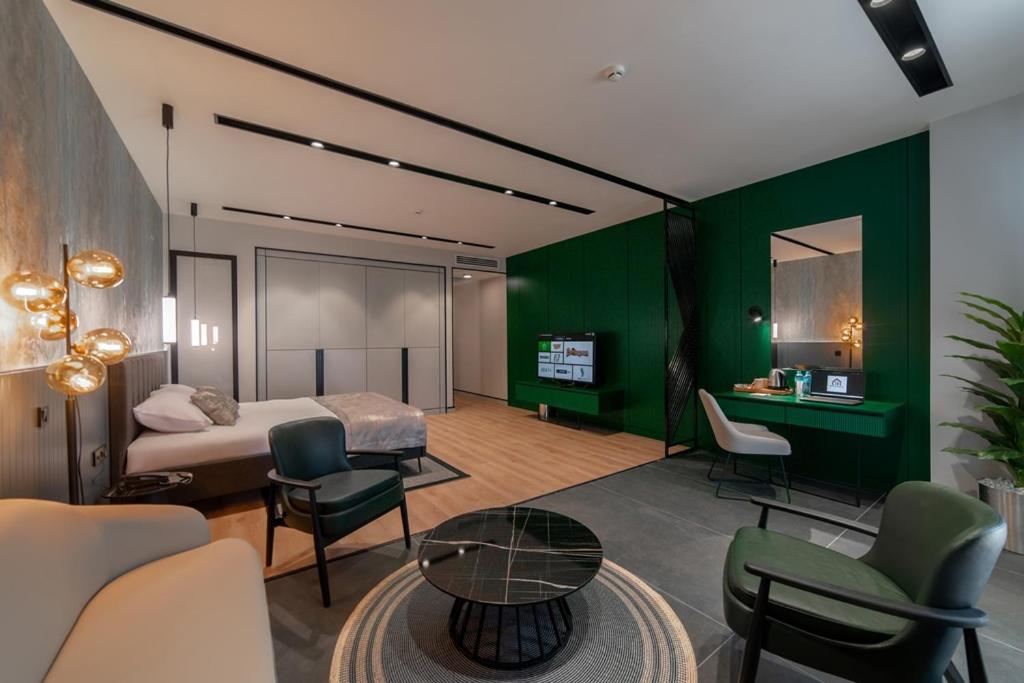 King Suite - Photo 9