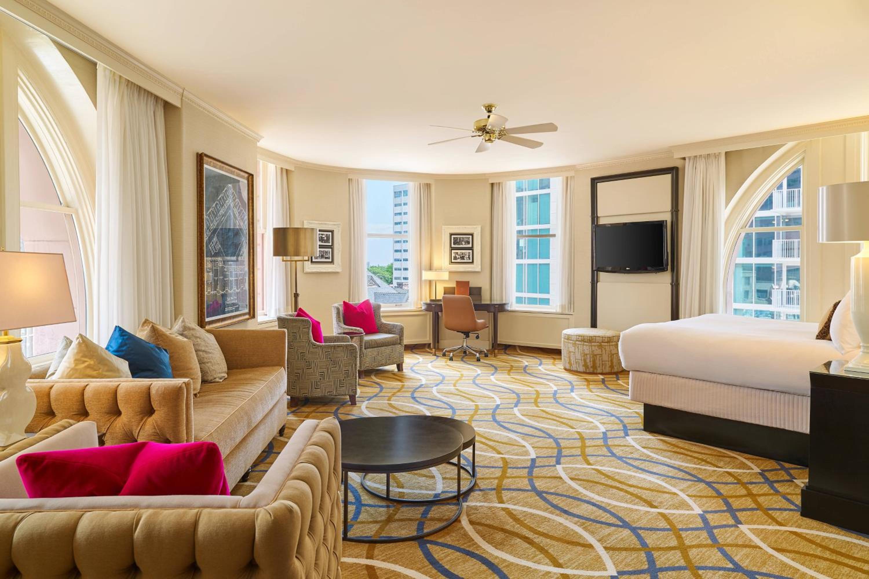 Palace King Room