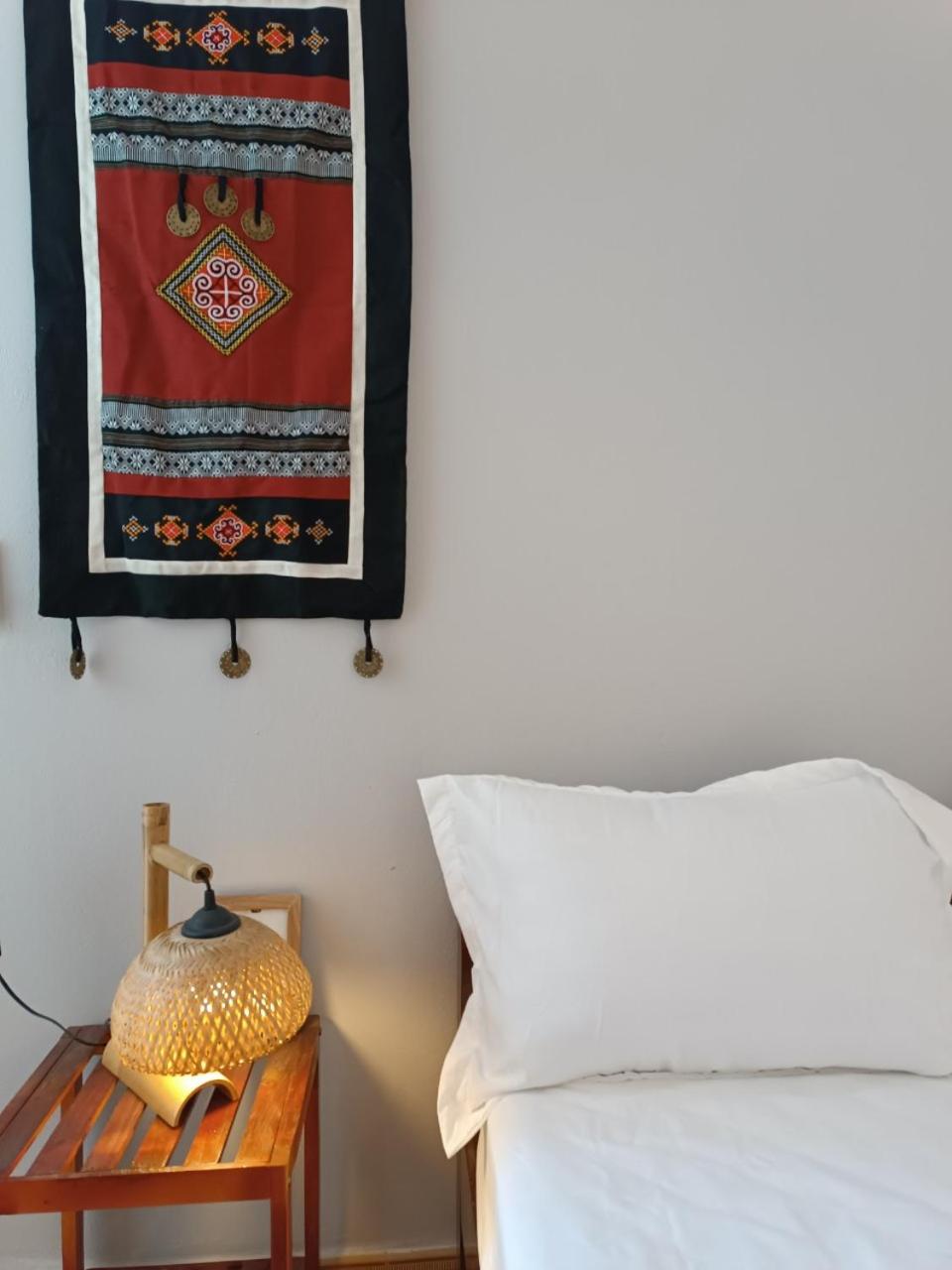 Standard King Room photo 3