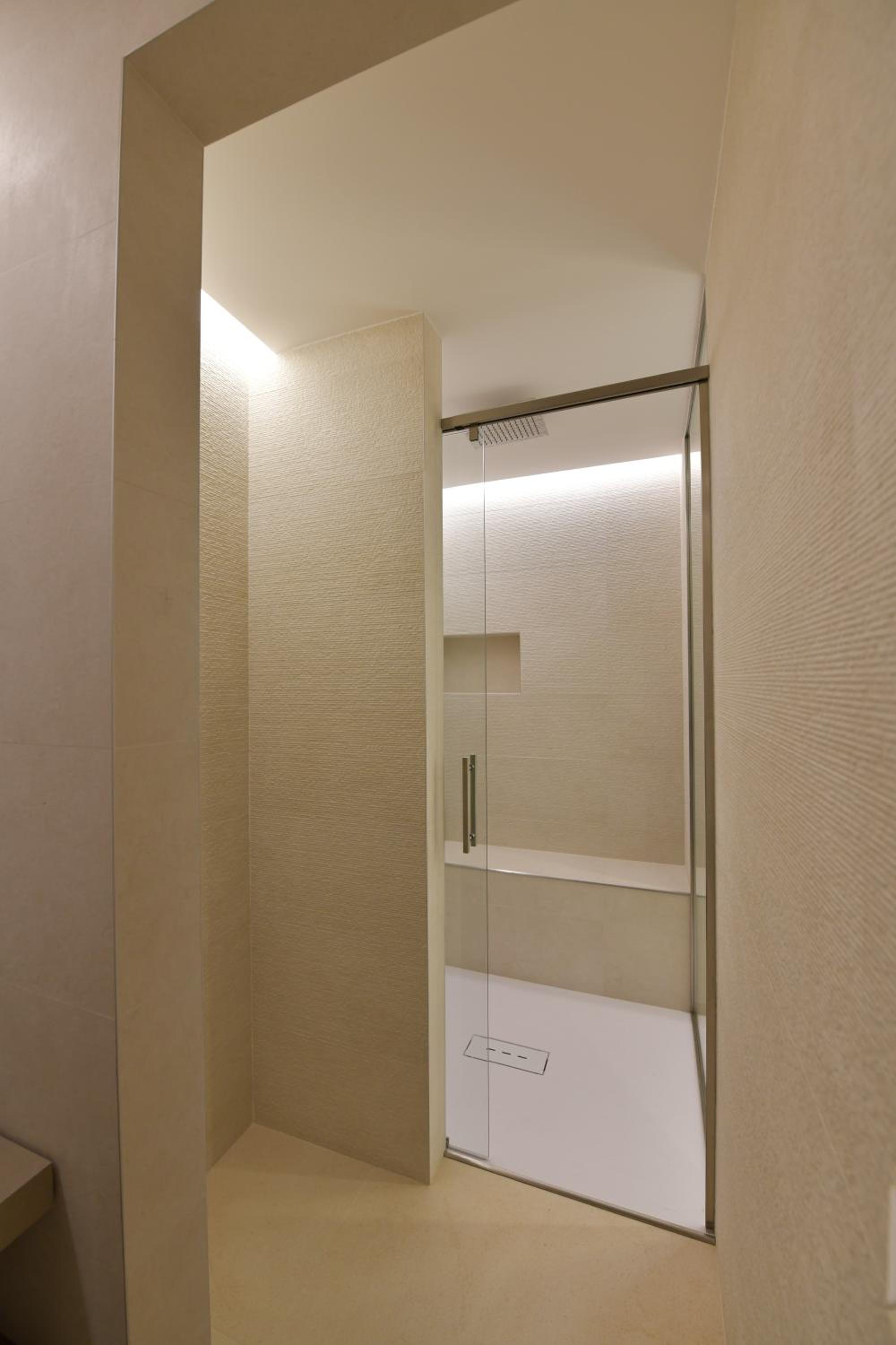Luxury Quadruple Room - Photo 3