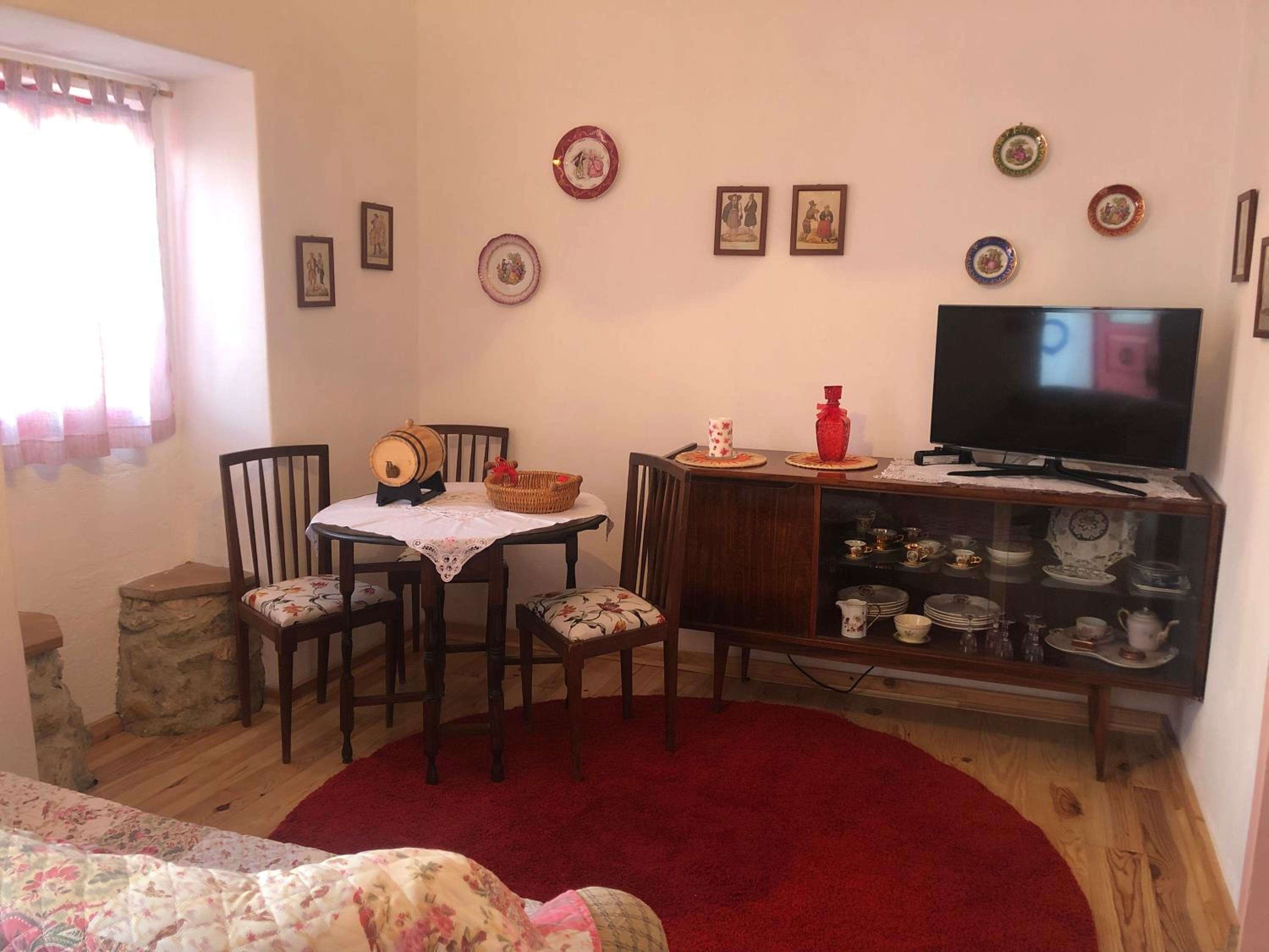 Two-Bedroom House - Photo 14