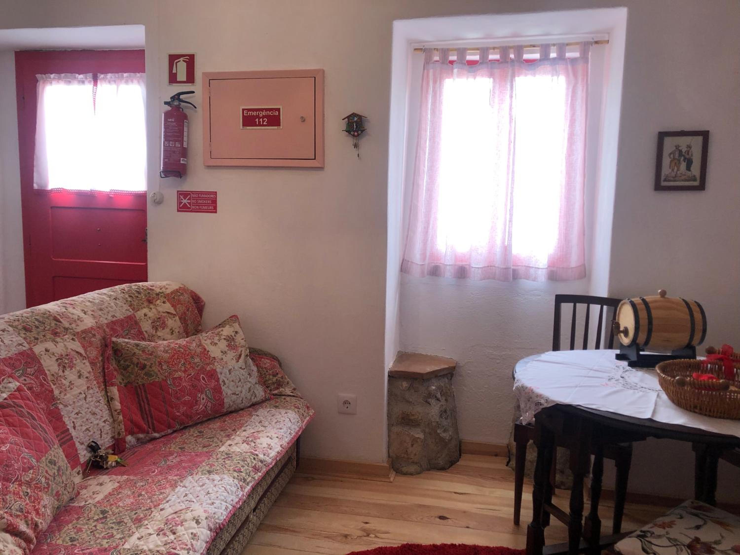 Two-Bedroom House - Photo 13