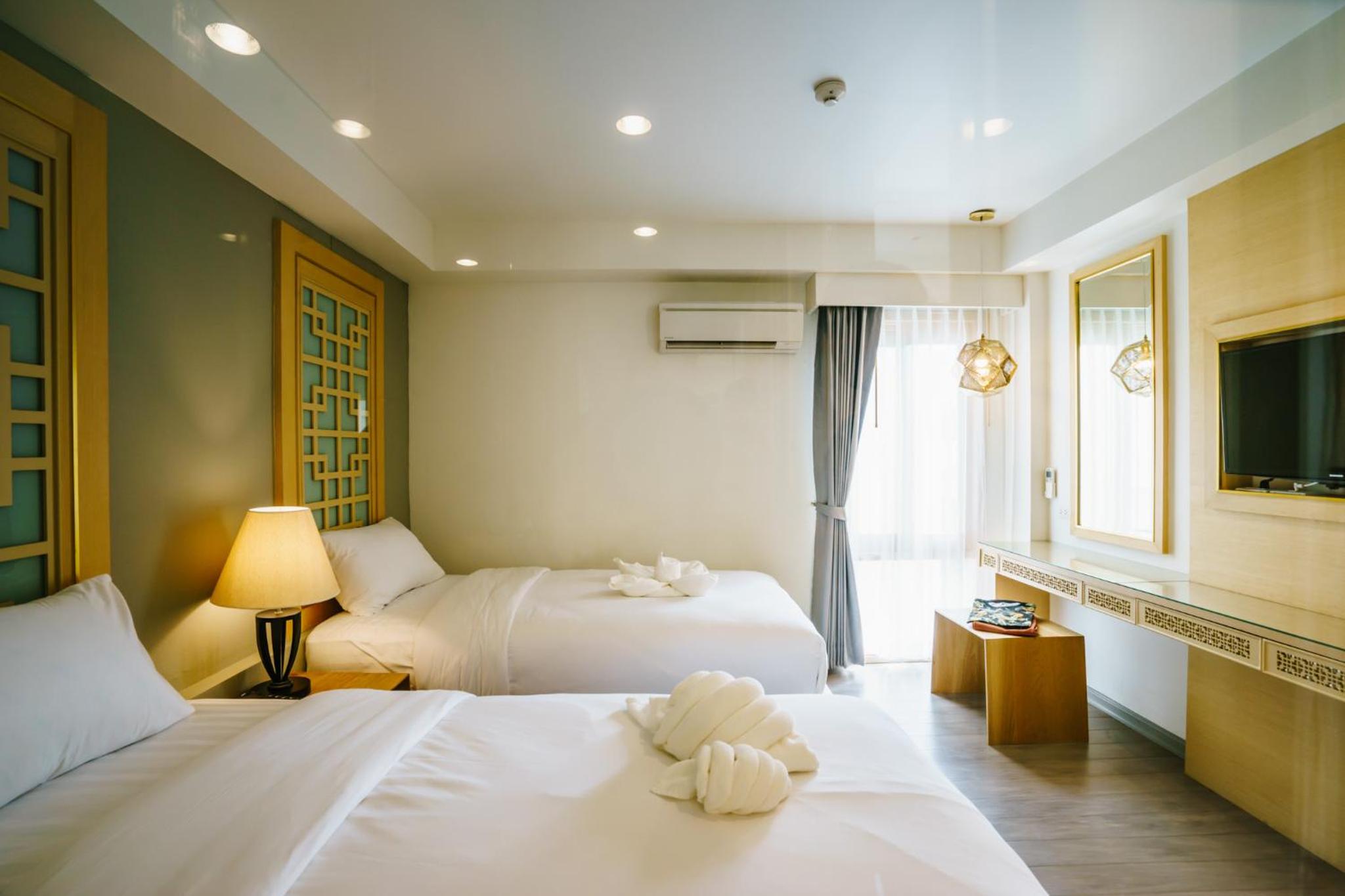 Superior Twin Room - Photo 1