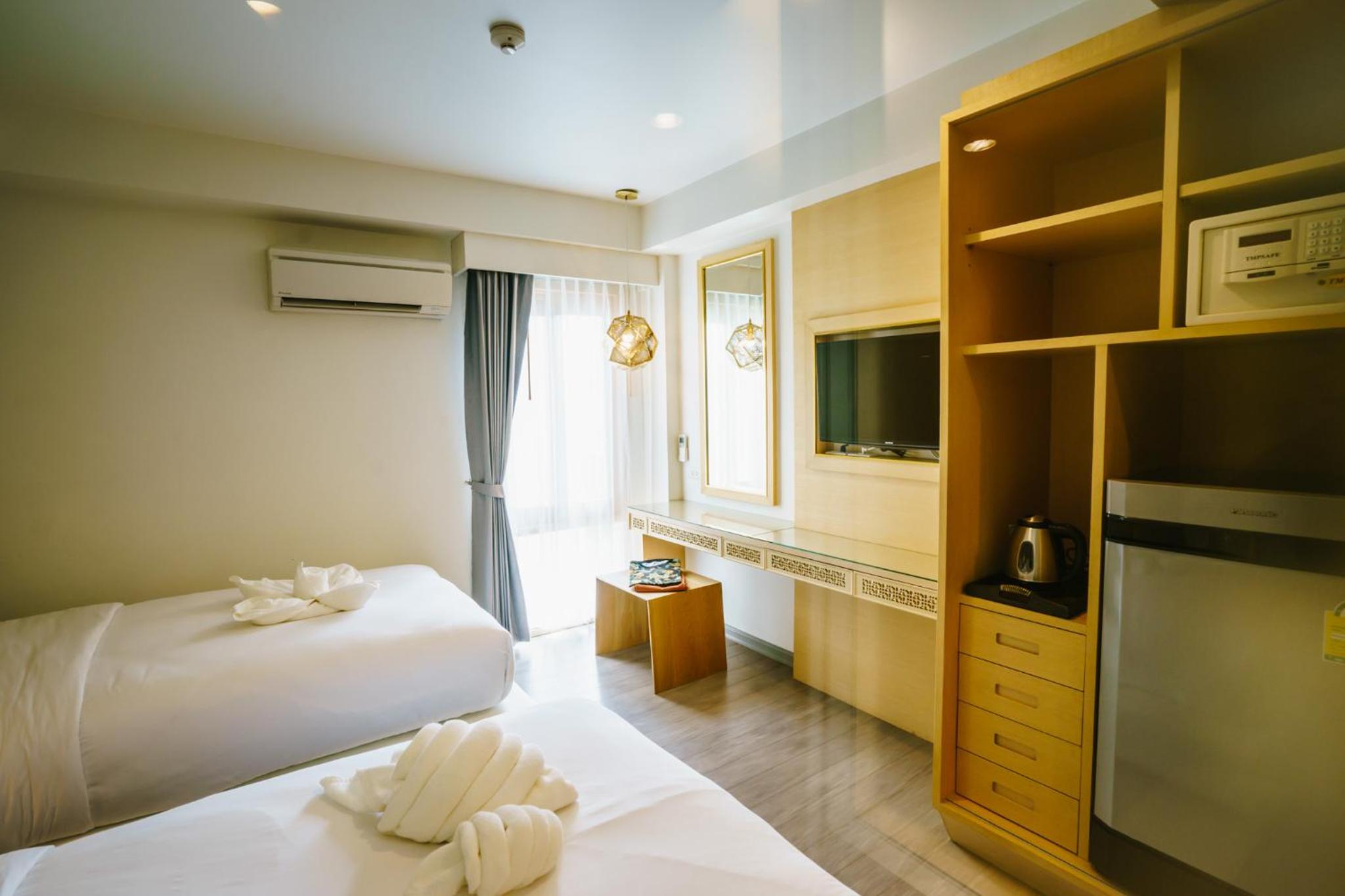 Superior Twin Room - Photo 4