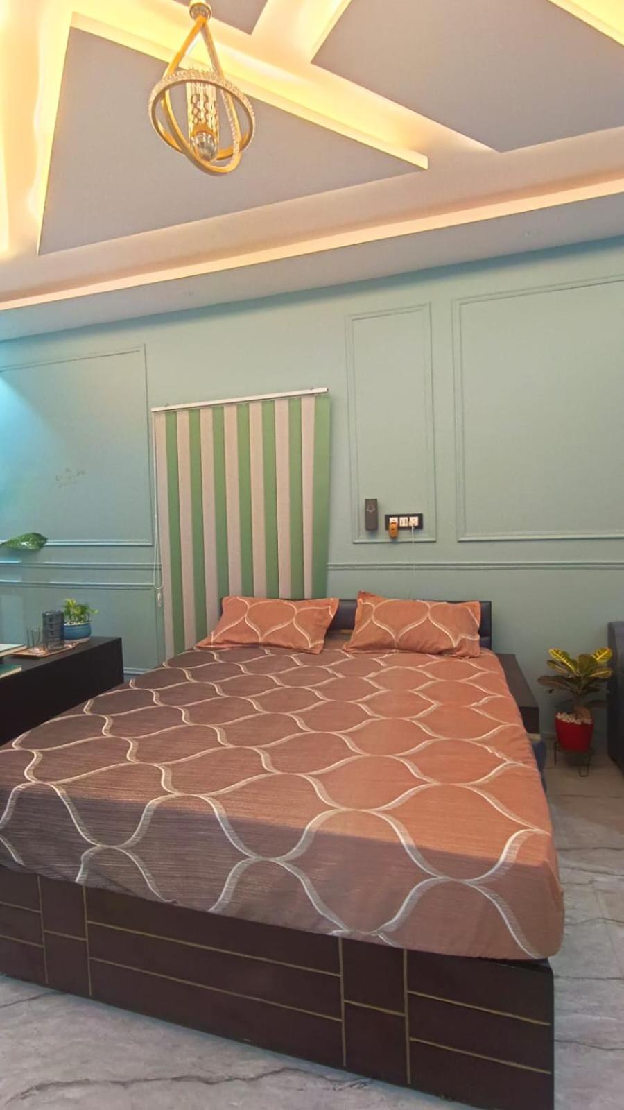 Deluxe King Room photo 1