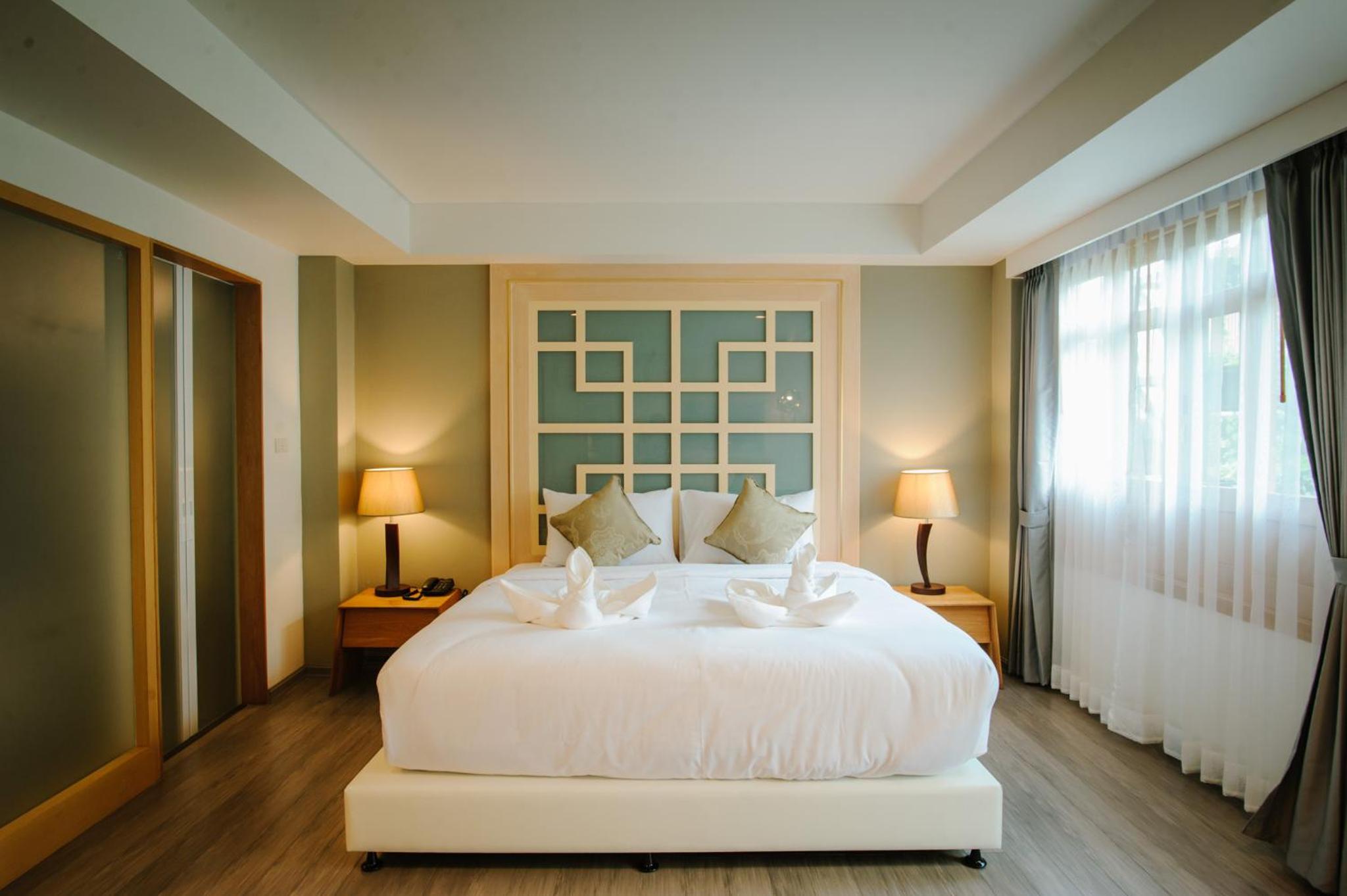 Deluxe Double Room - Photo 1