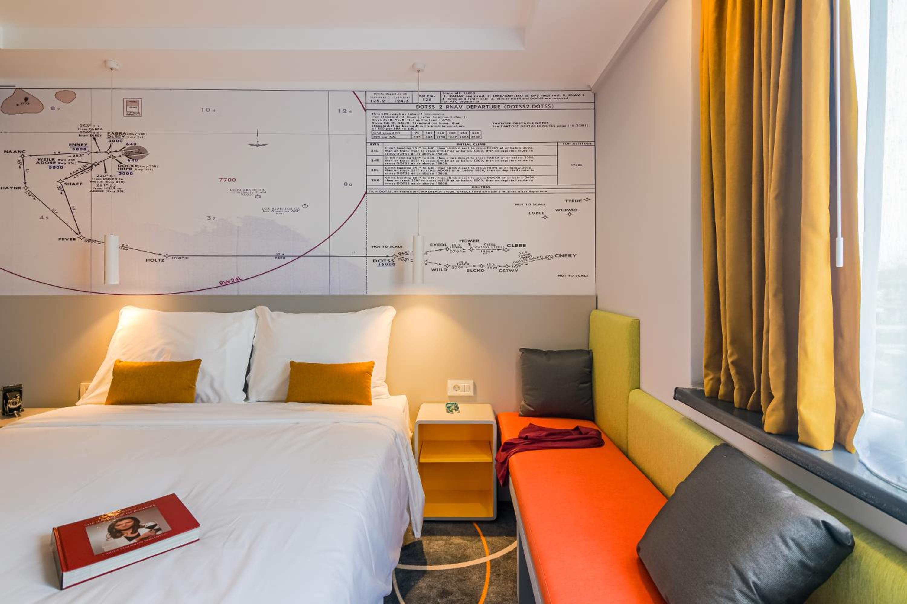 Standard Double Room - Photo 9