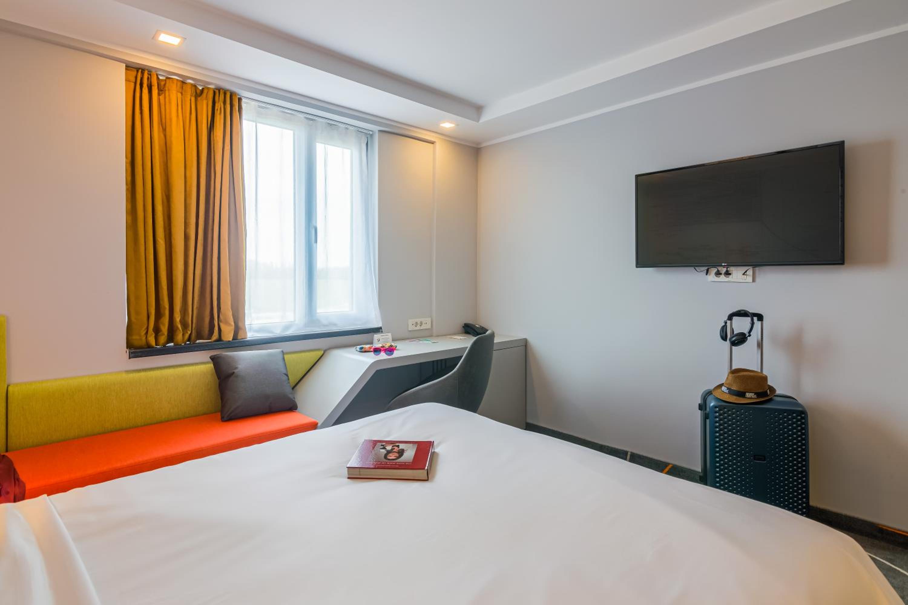 Standard Double Room - Photo 3