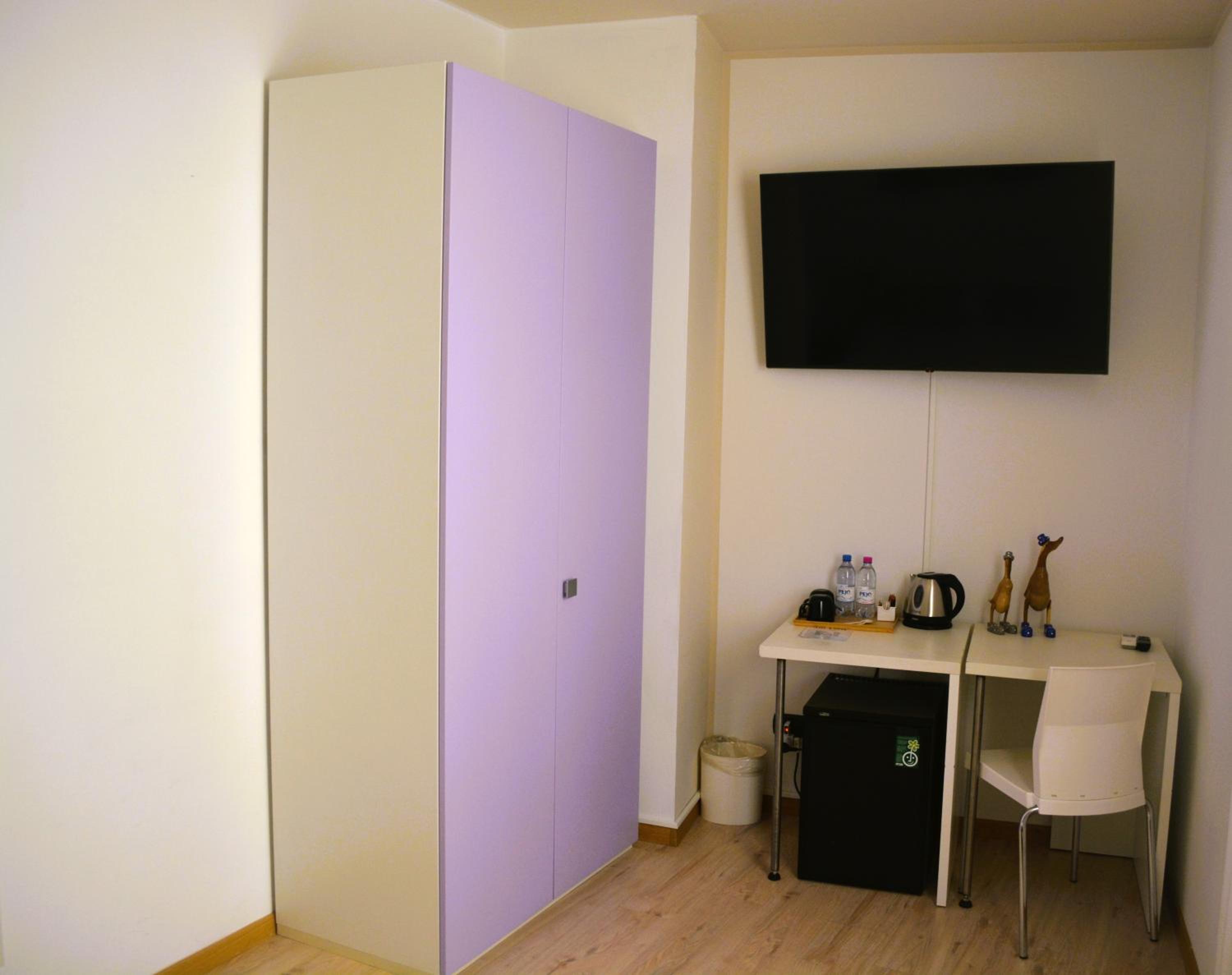 Standard Double or Twin Room - Photo 3