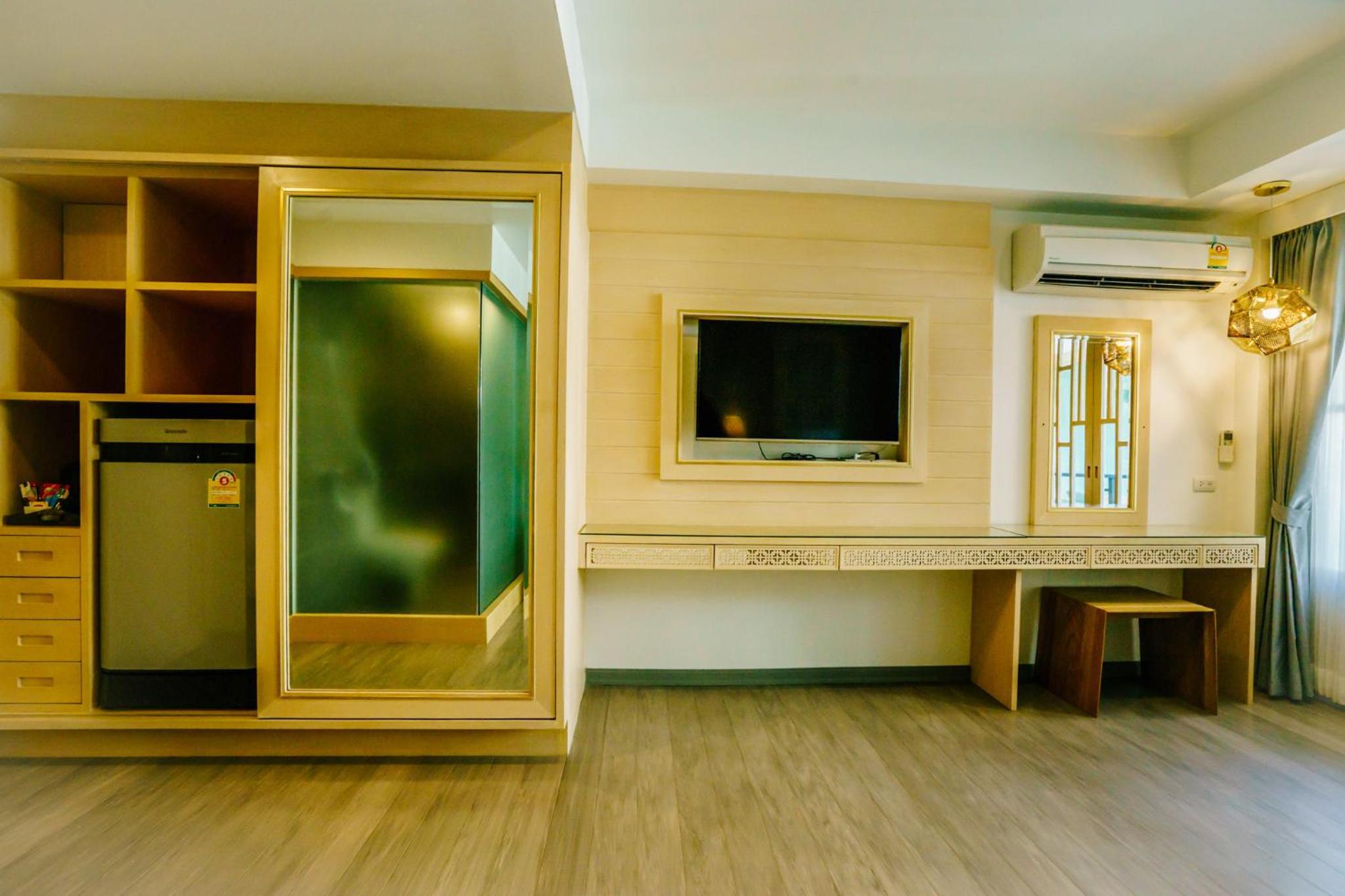 Deluxe Twin Room - Photo 5