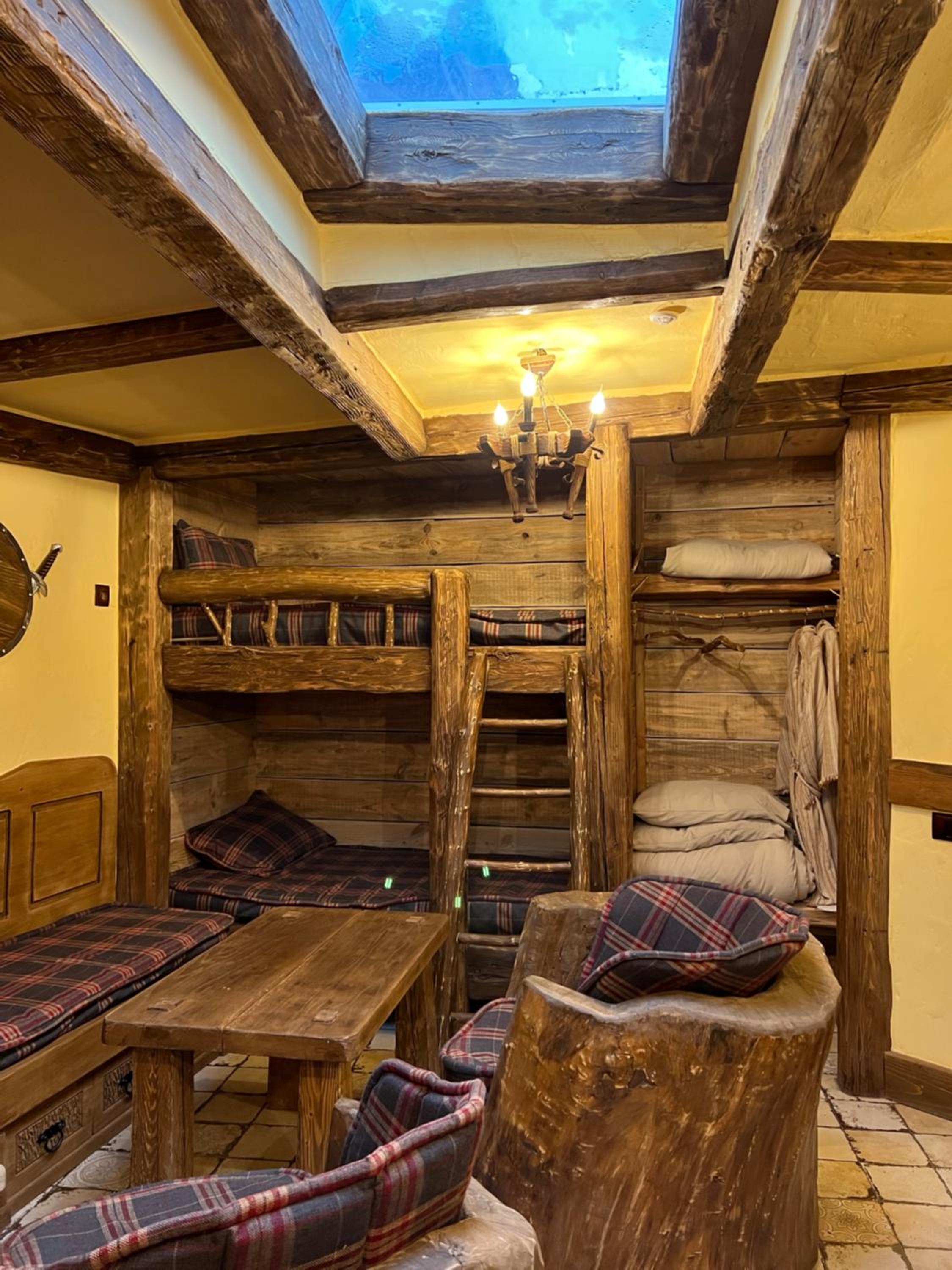 Quadruple Room with Lake View photo 3