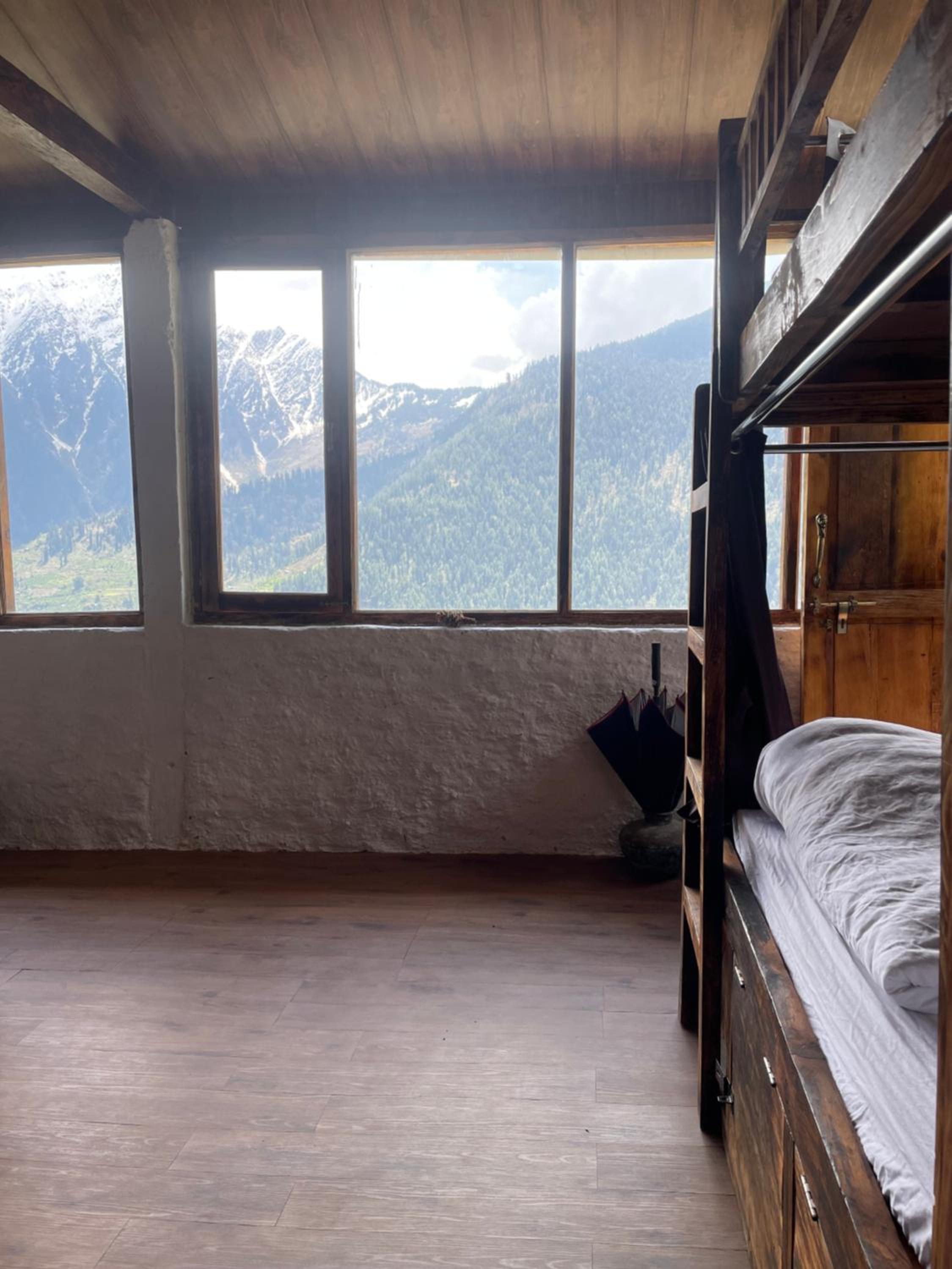 Bed in 10-Bed Mixed Dormitory Room photo 3