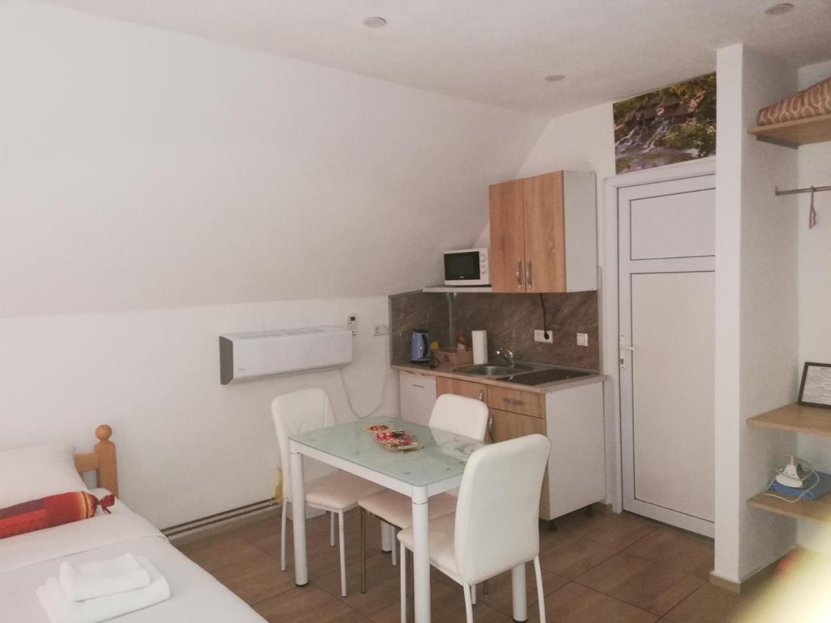 Apartment with Terrace photo 1
