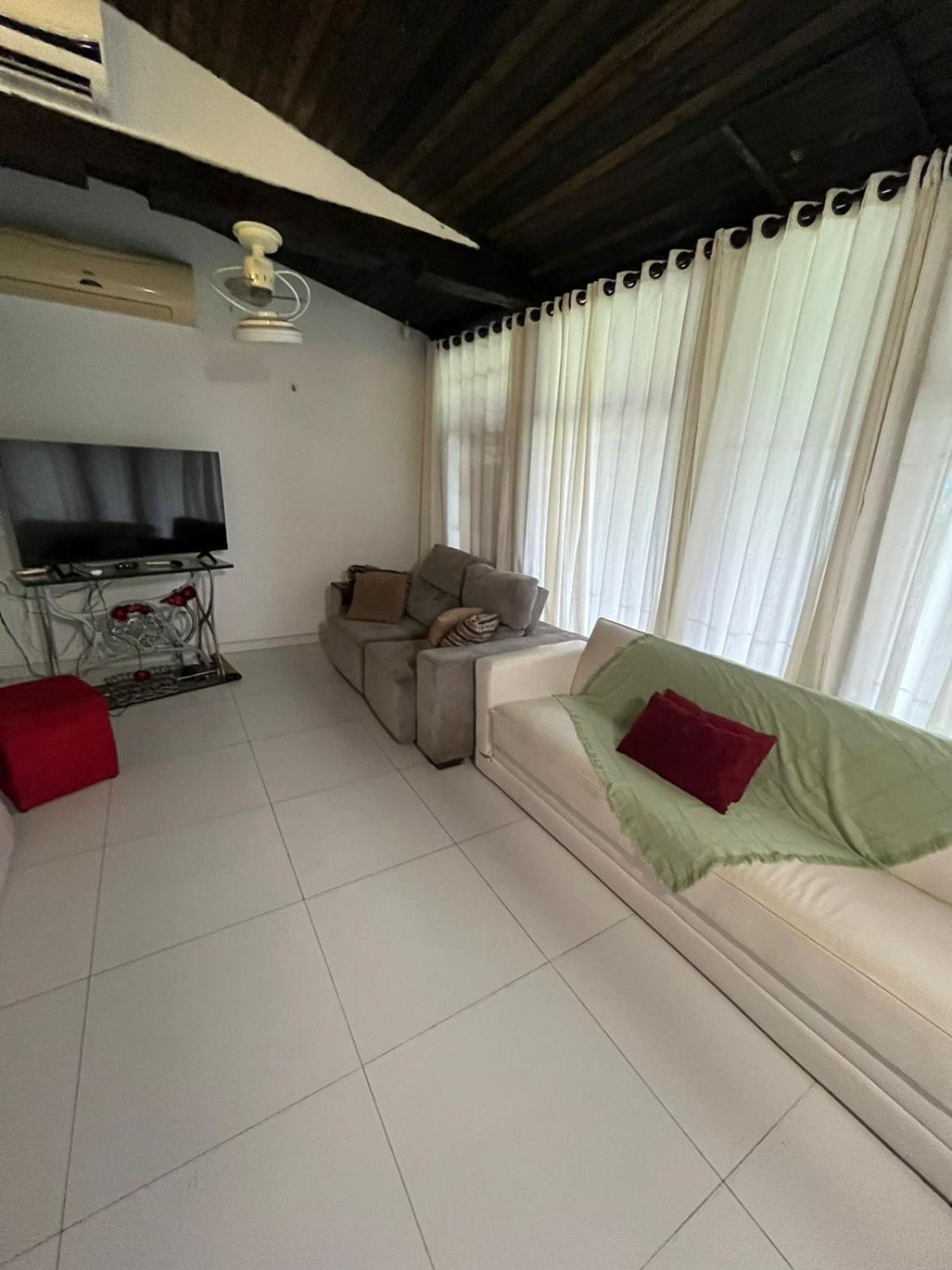 Four-Bedroom House photo 1
