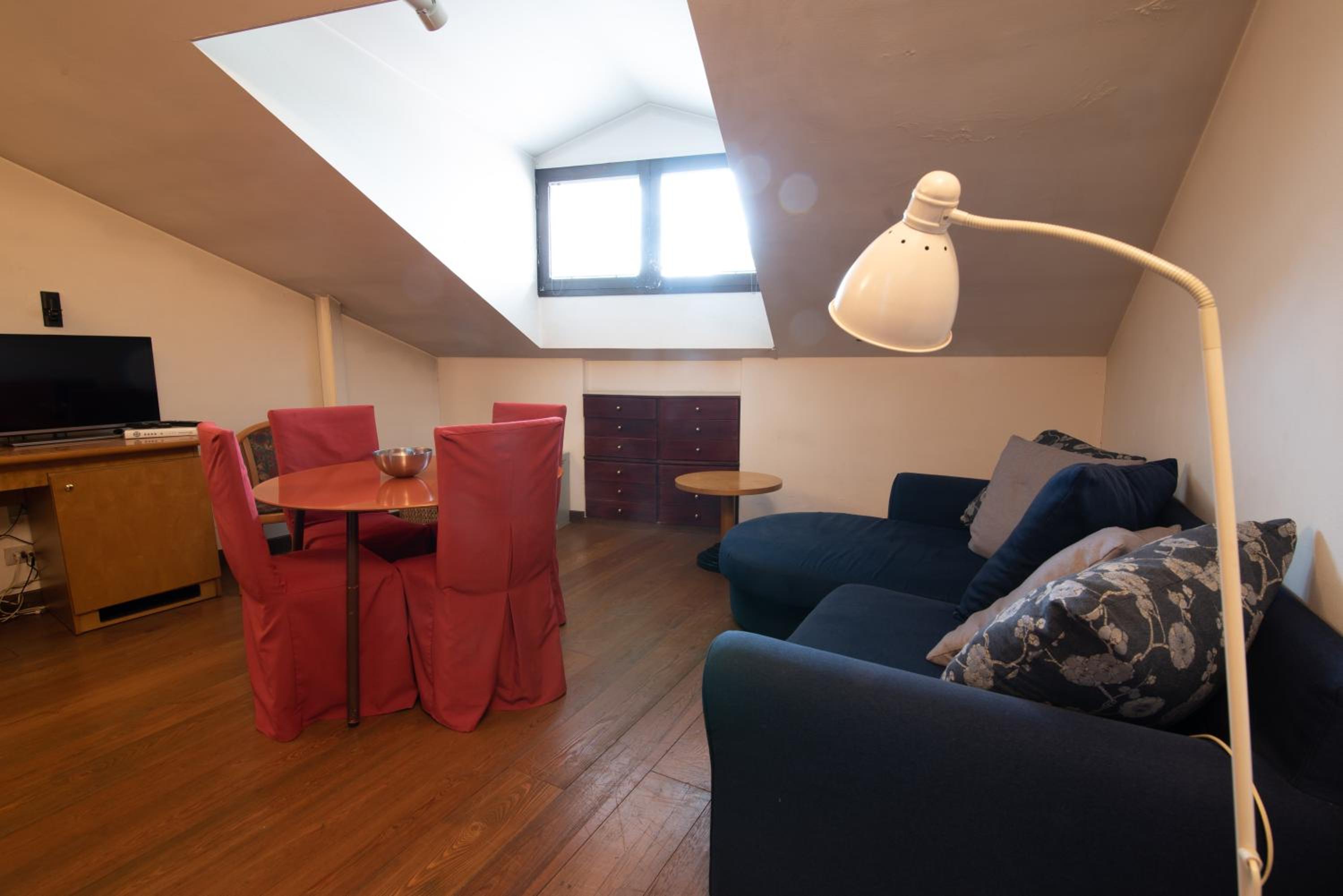 Apartment photo 1