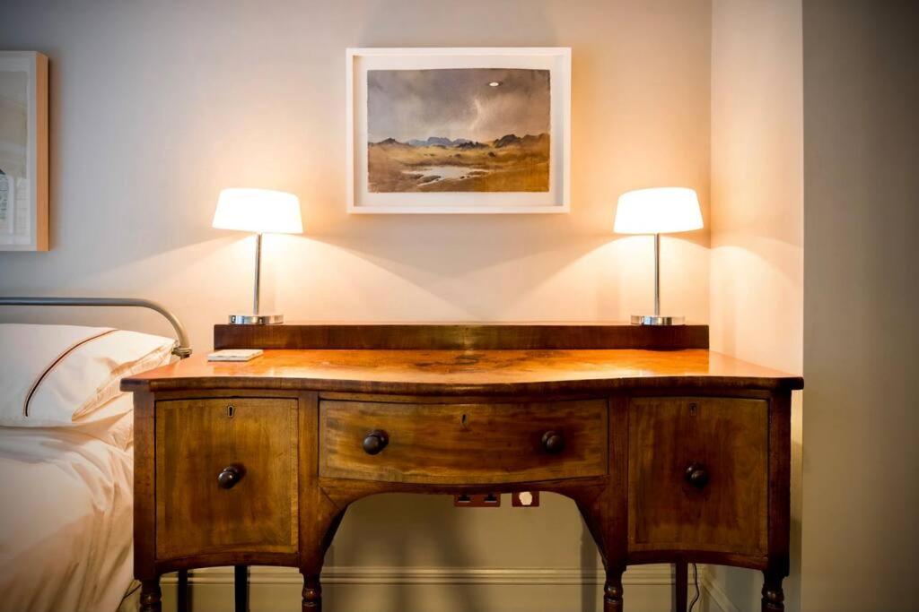 One-Bedroom House photo 1