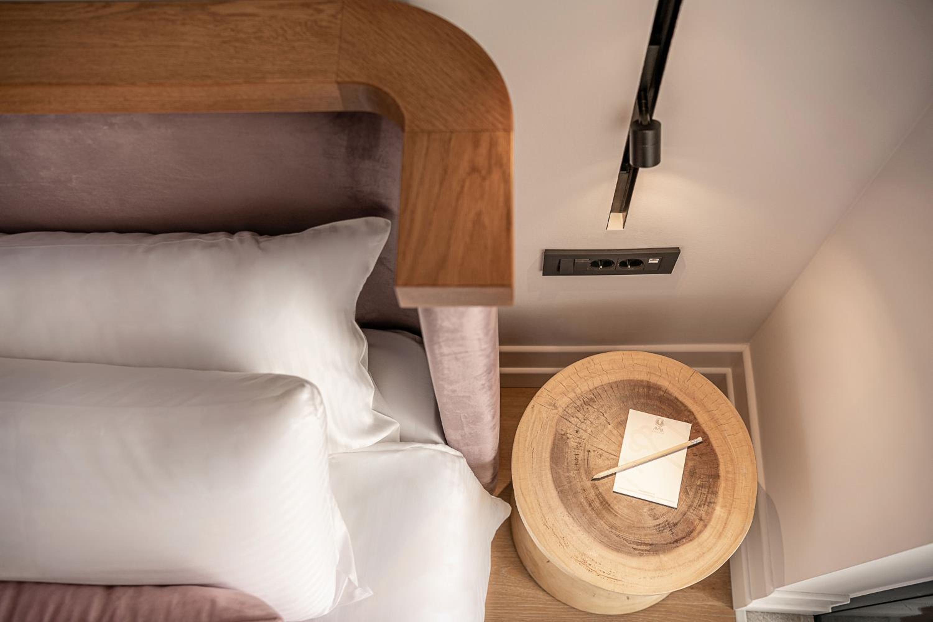 Petite Double Room - Photo 7