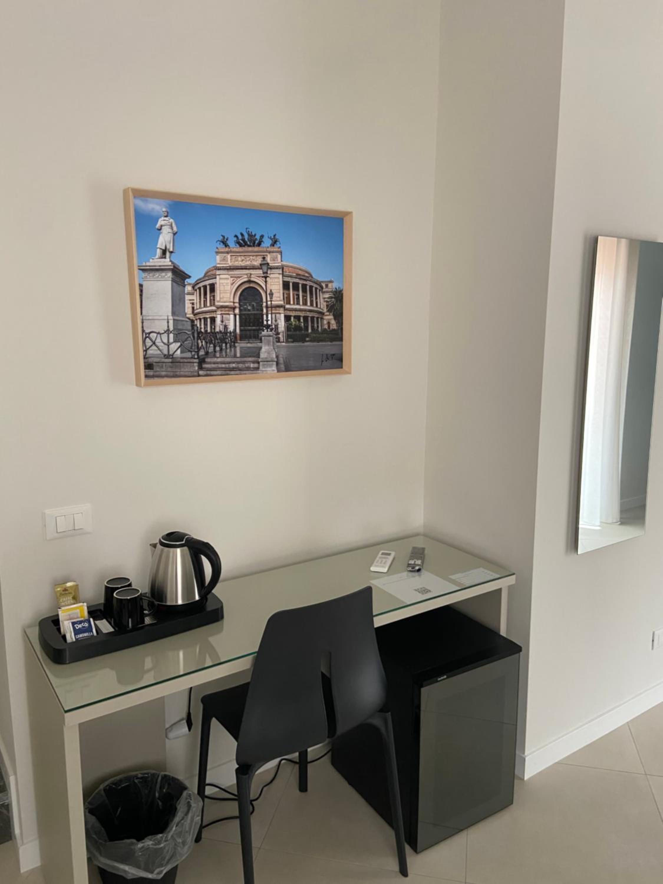 King Suite with Balcony - Photo 1