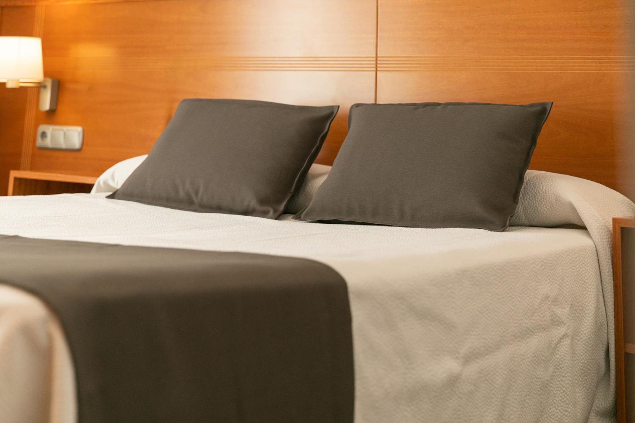 Double or Twin Room photo 2