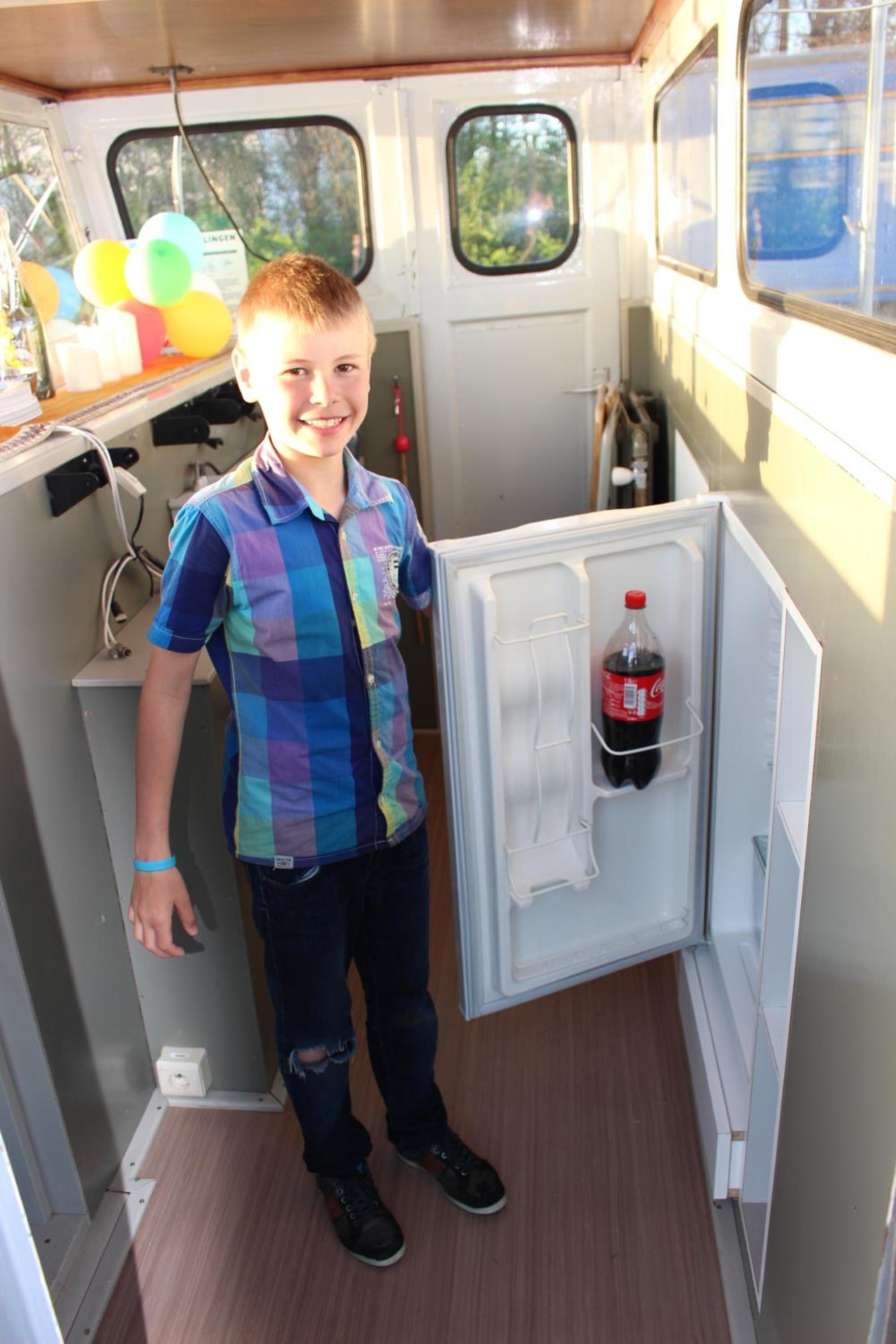 Family Cabin on Boat photo 3