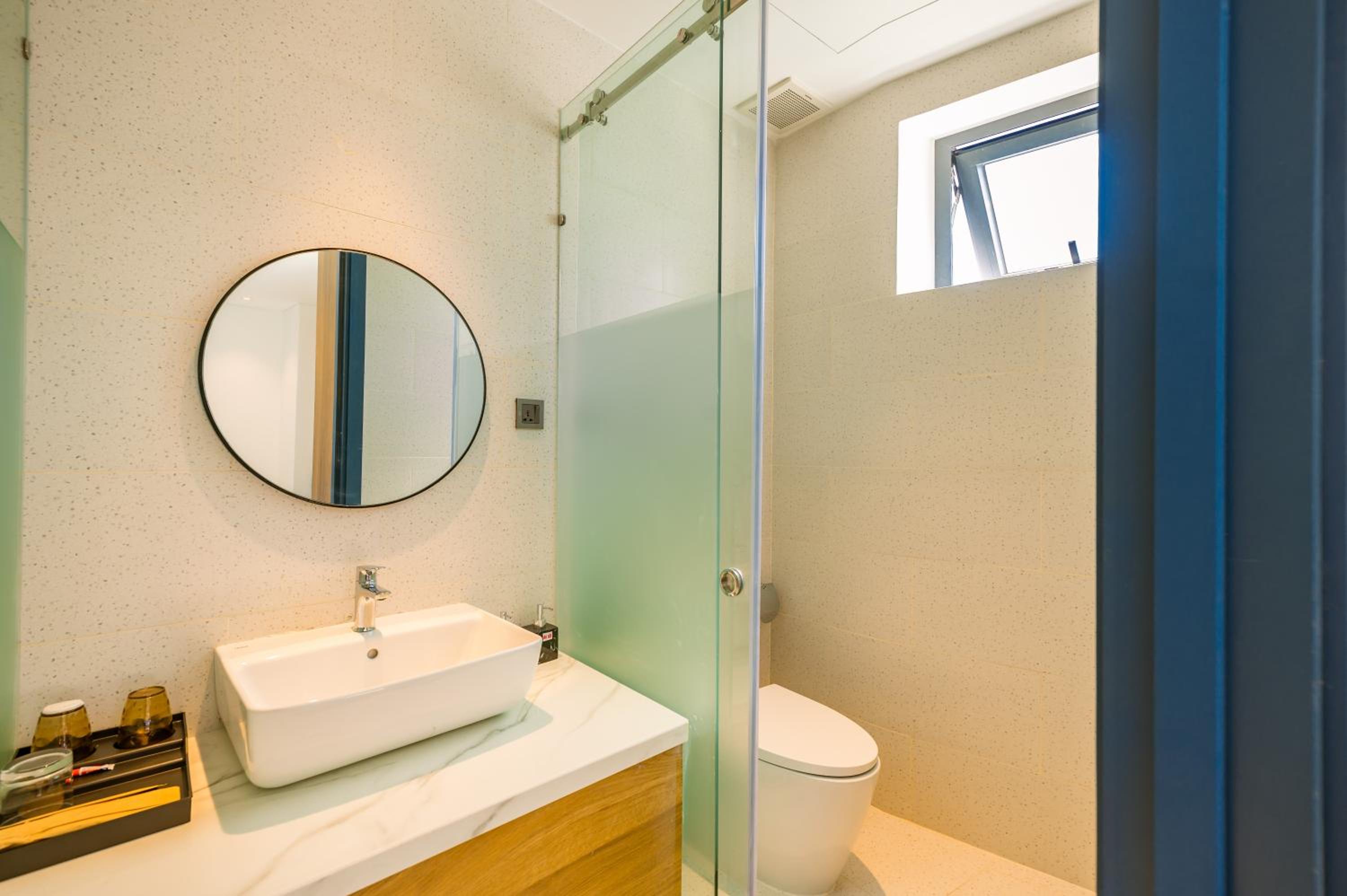Deluxe Double Room with Balcony and Sea View photo 2