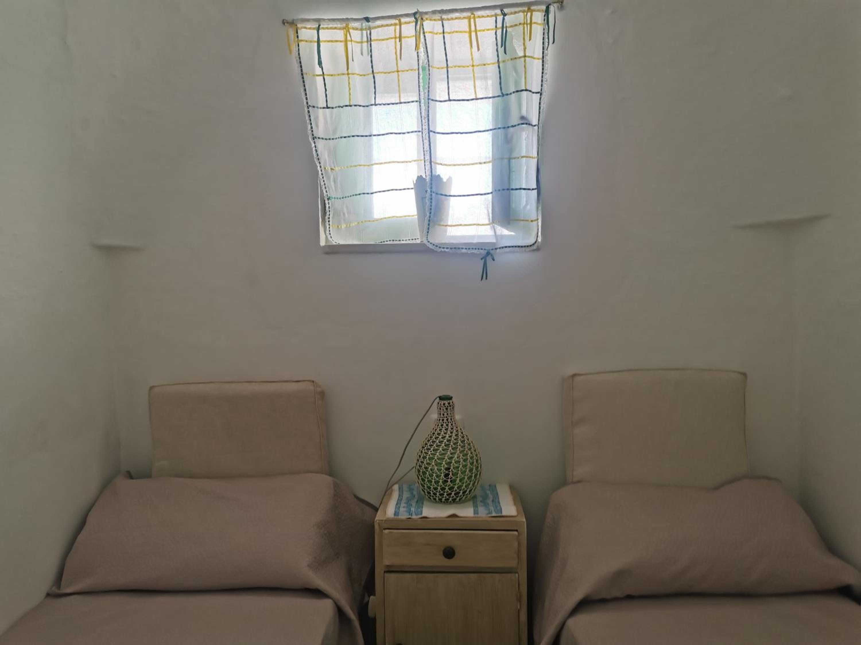Two-Bedroom House - Photo 102
