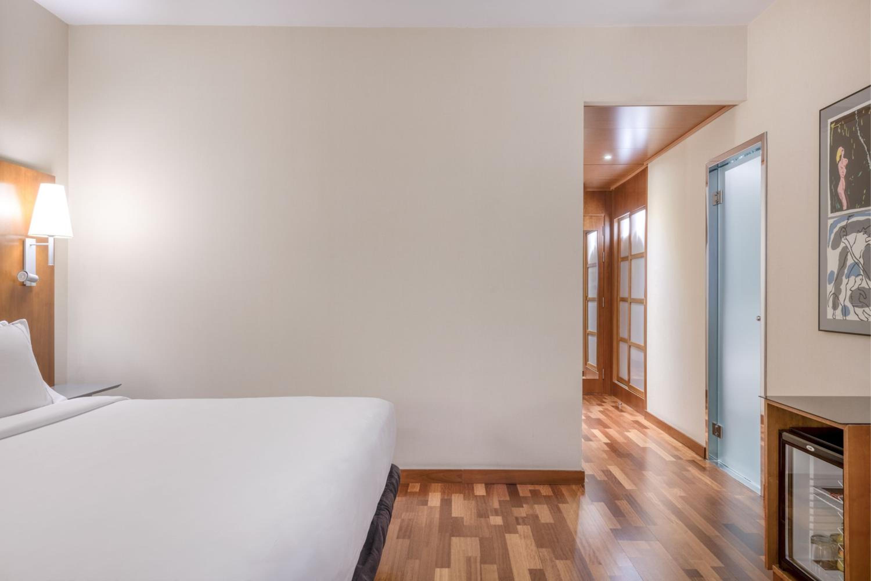 Junior King Suite