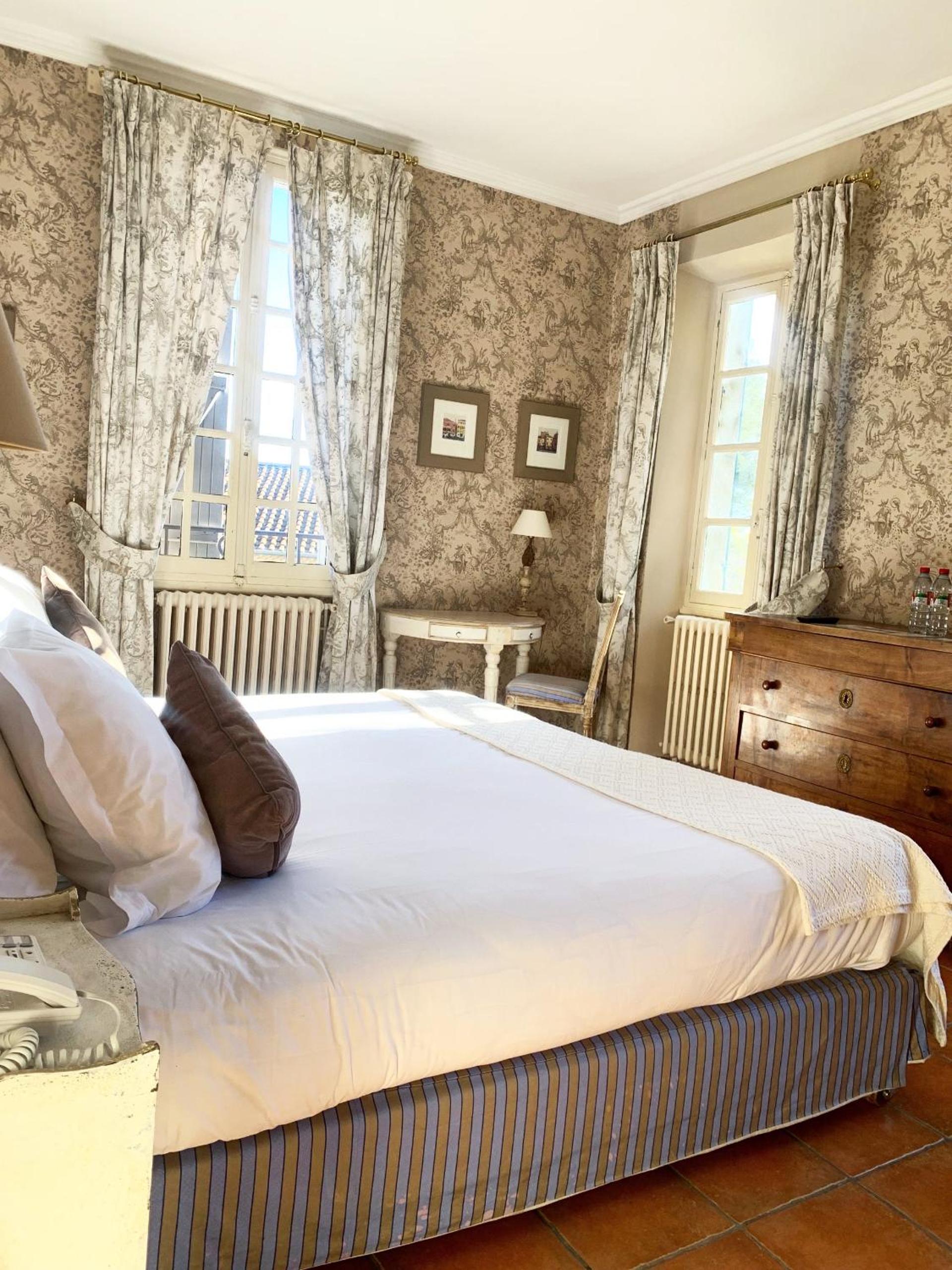 Charming Room - Photo 5
