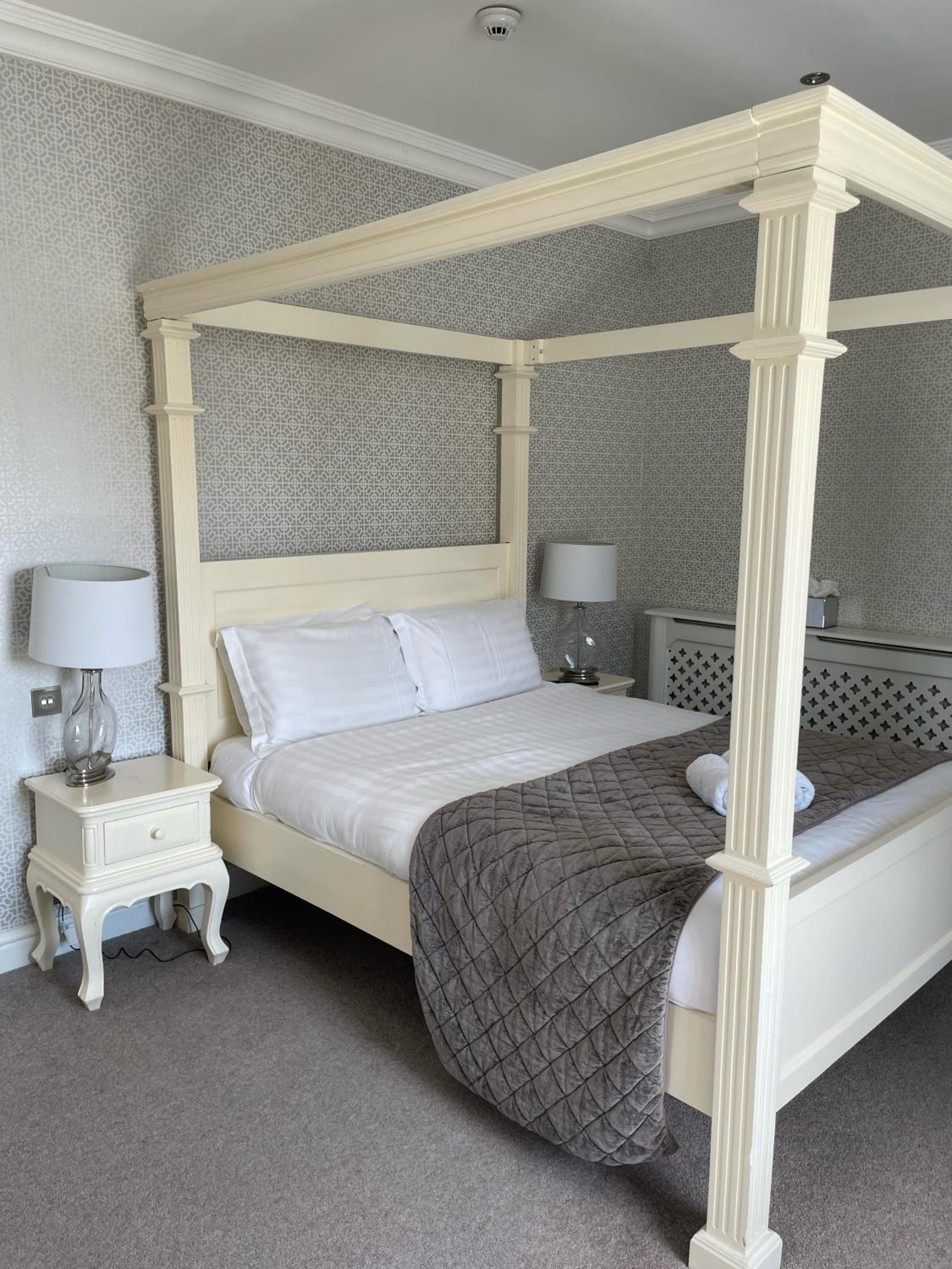 Executive Double Room - Photo 9
