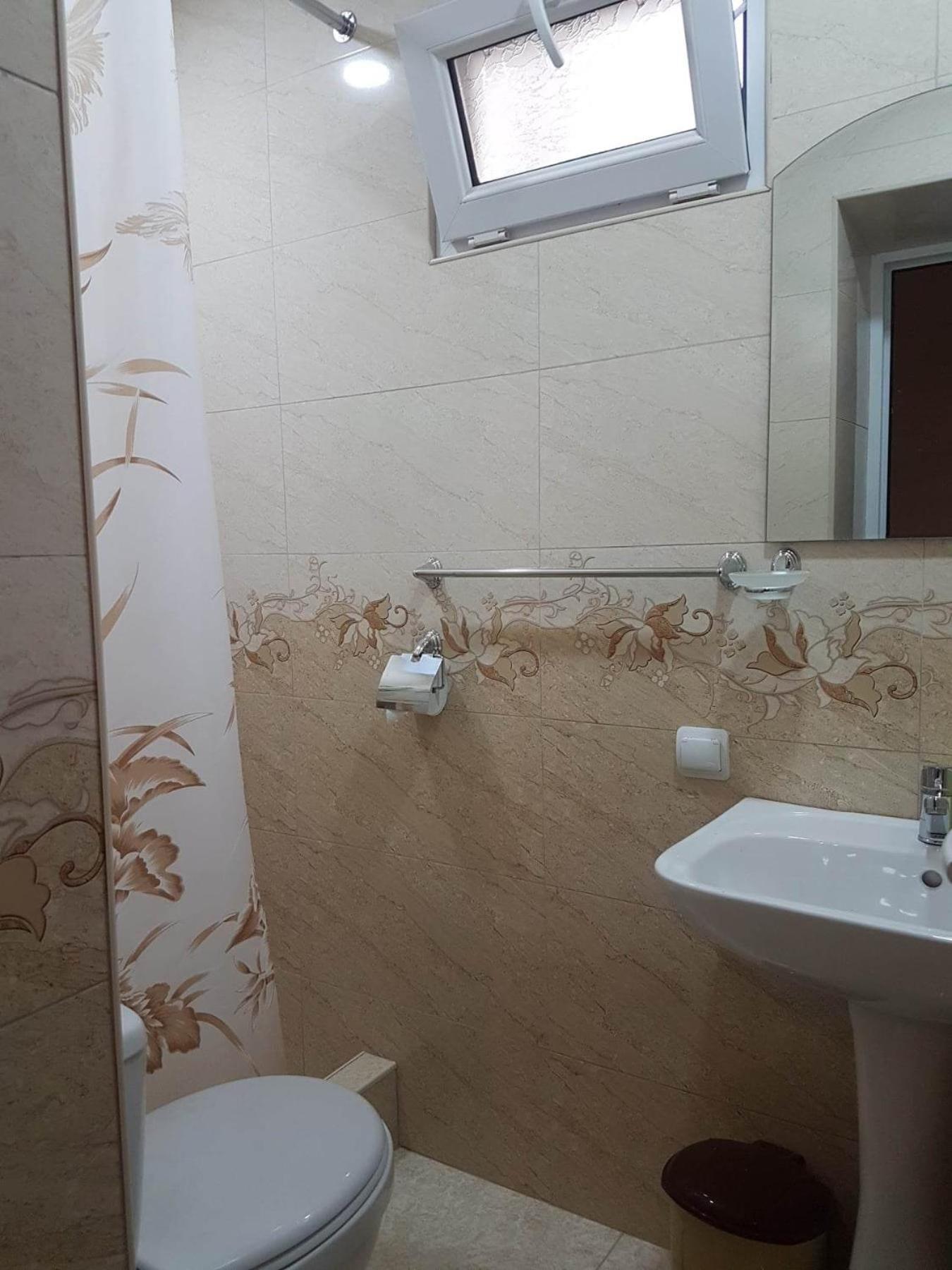 Double or Twin Room with Bathroom photo 1