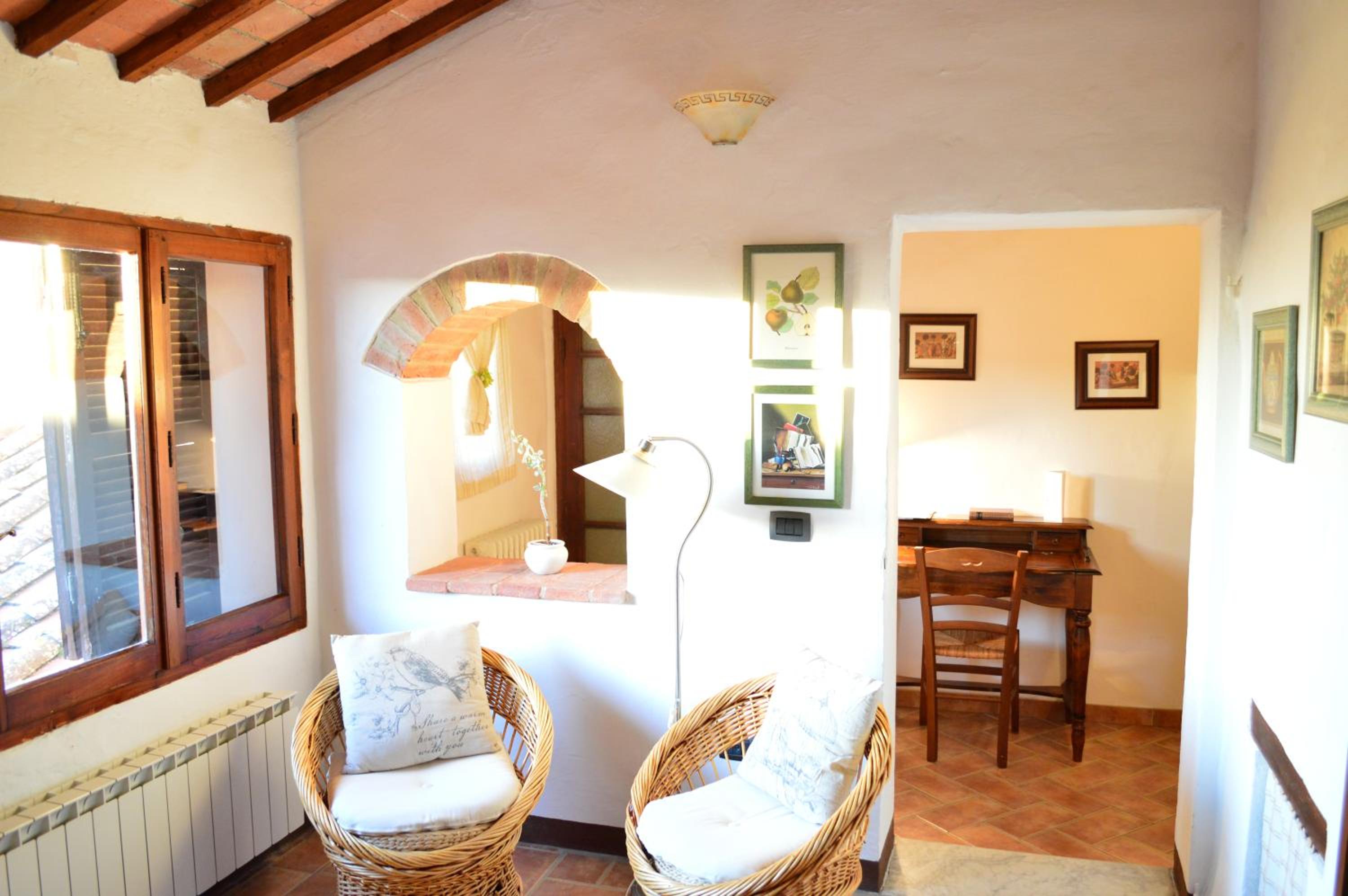 Large One-Bedroom Apartment