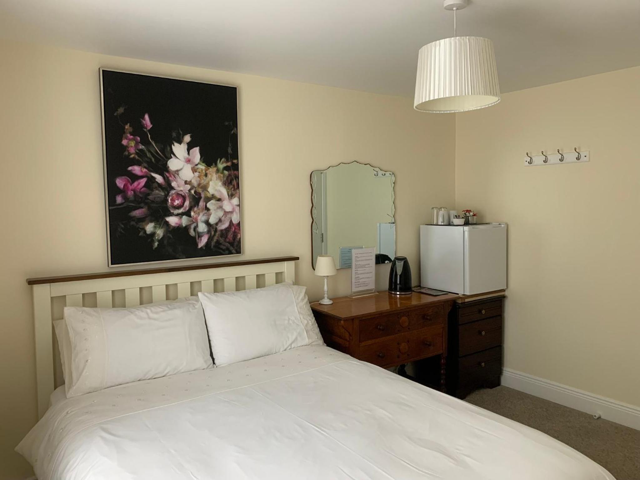 Double Room - Photo 3