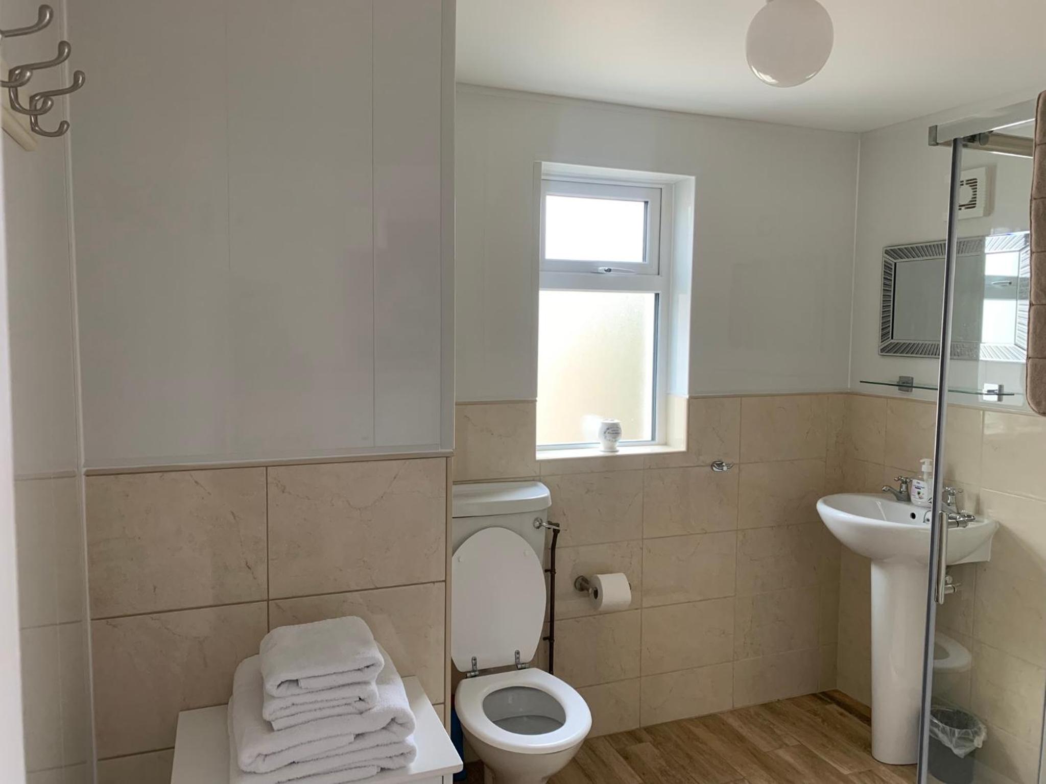 Double Room - Photo 4