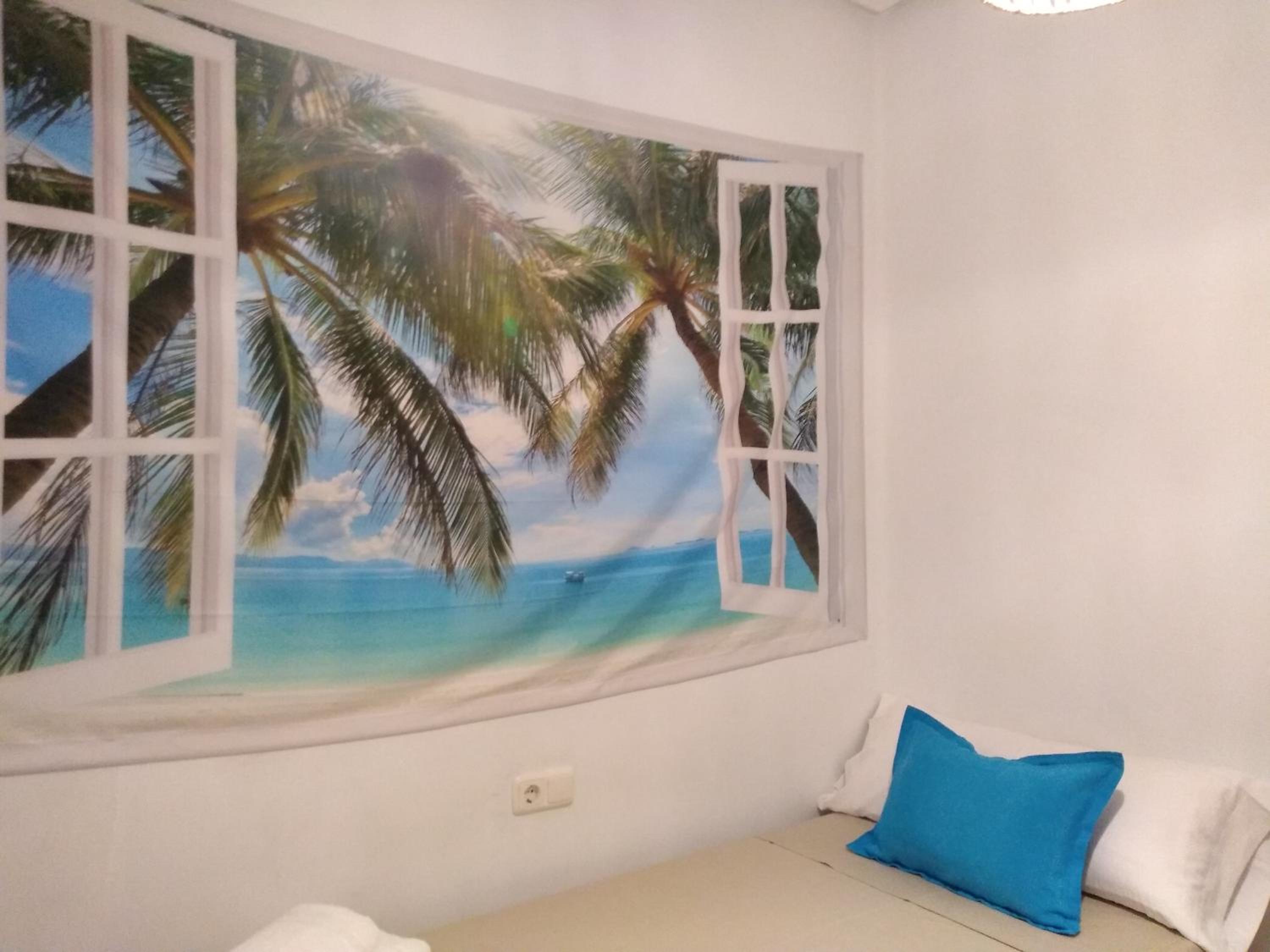 Apartment With Balcony photo 2
